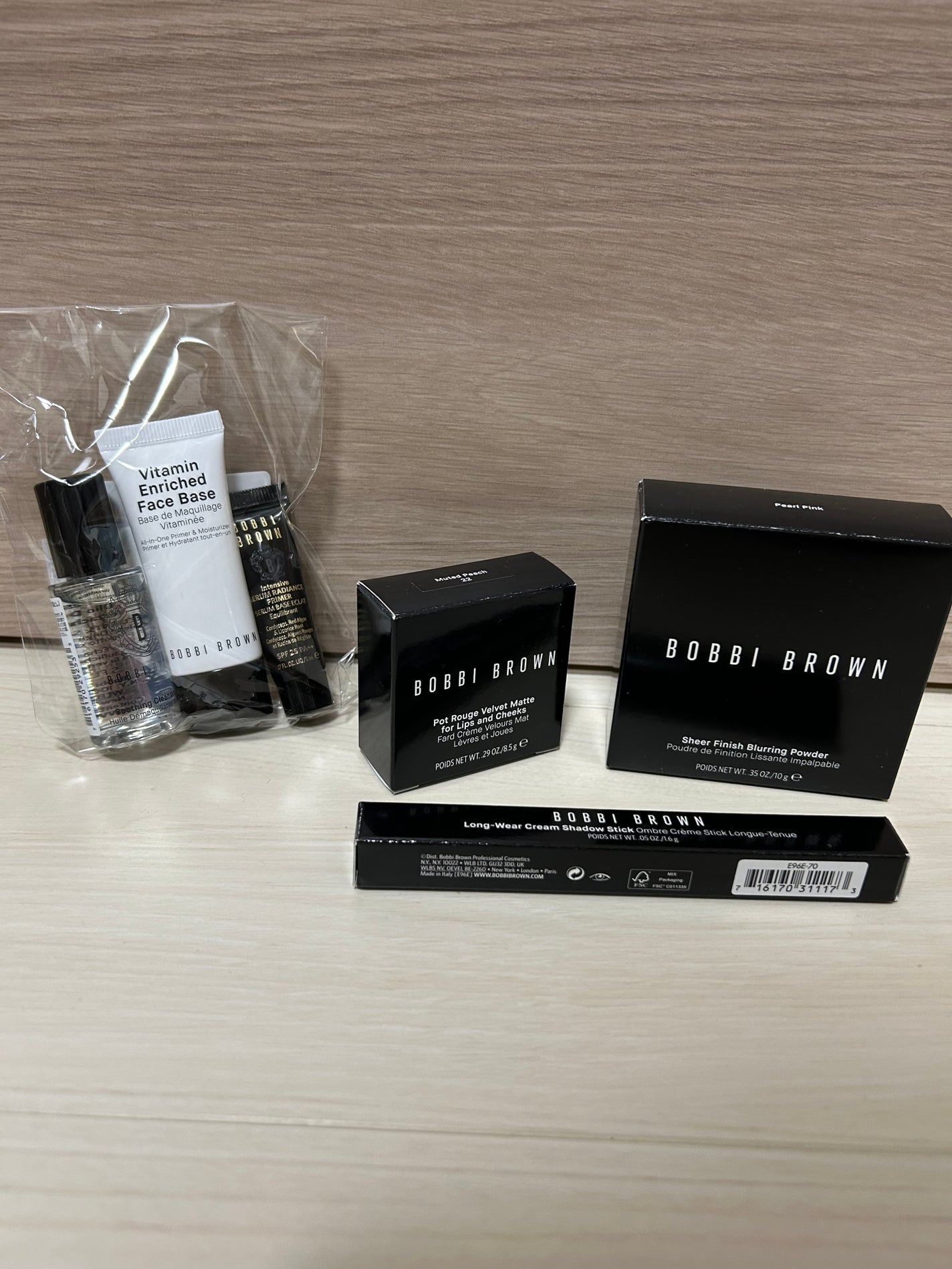 ロングウェア クリーム シャドウ スティック/BOBBI BROWN/スティックアイシャドウを使ったクチコミ(2枚目)