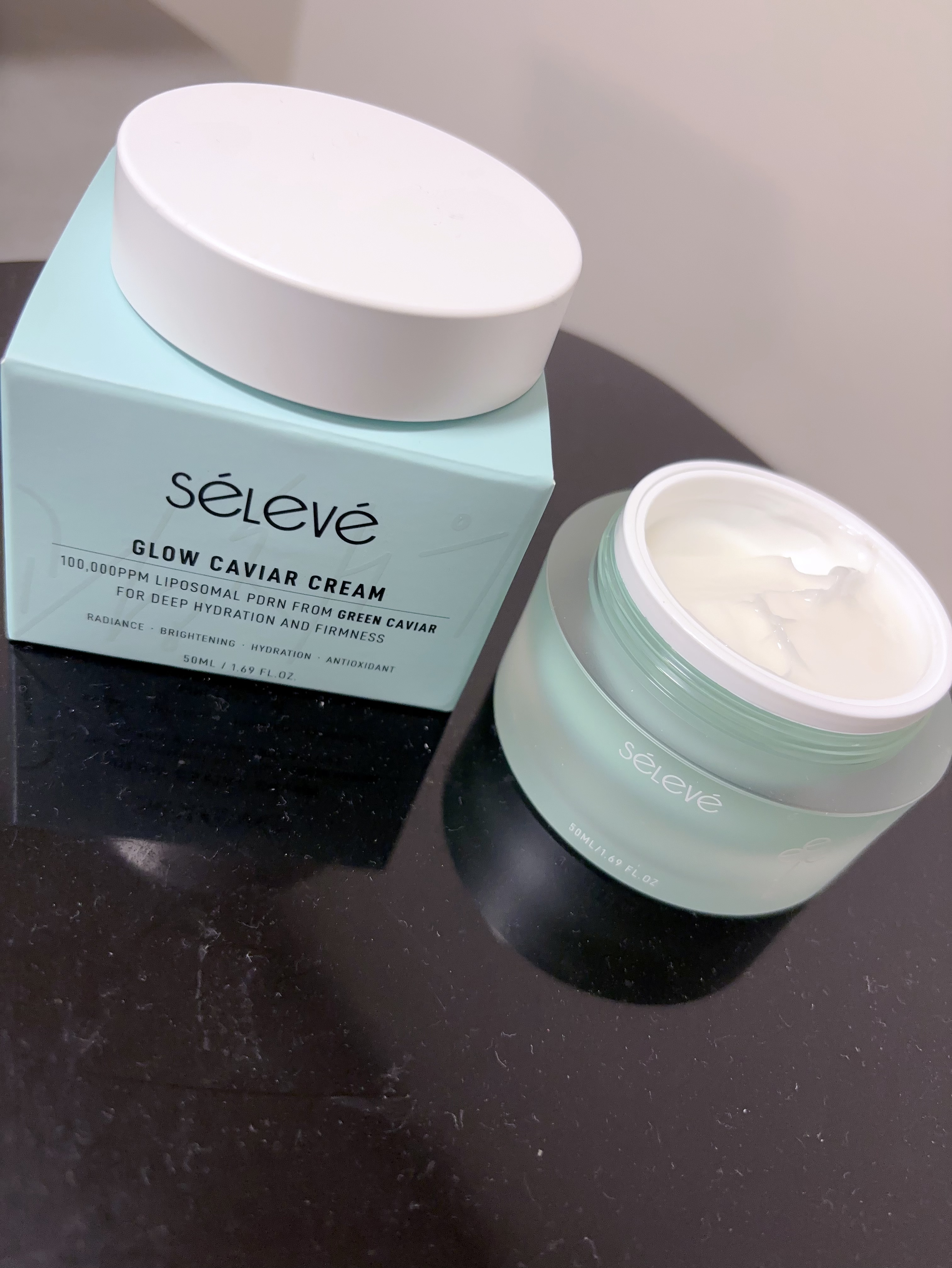 グロウキャビアクリーム/SELEVE/フェイスクリームを使ったクチコミ（2枚目）