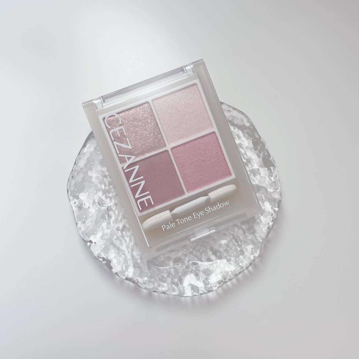 ペールトーンアイシャドウ/CEZANNE/アイシャドウを使ったクチコミ(1枚目)