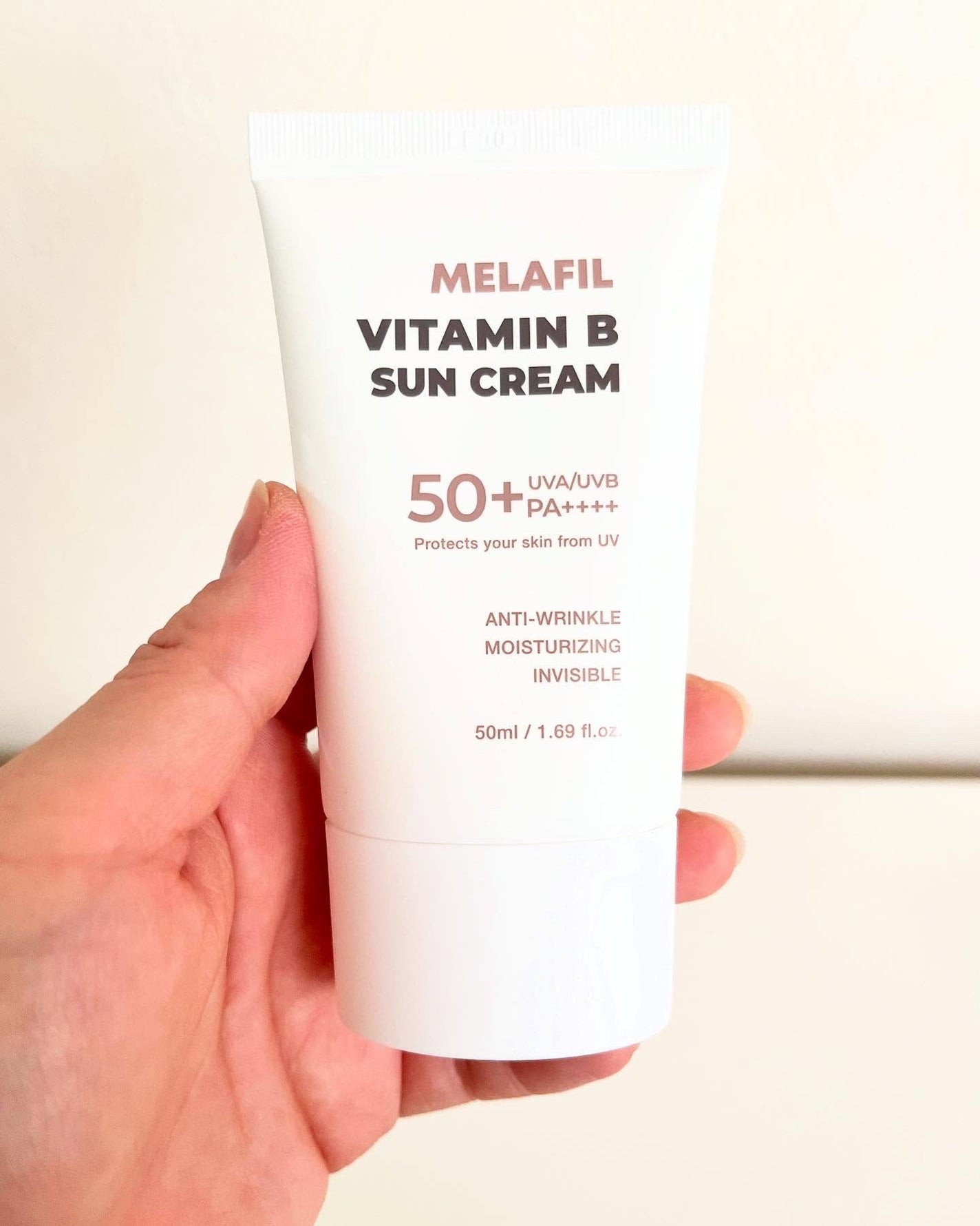 ねり on LIPS 「MERAFIL日焼け止めクリーム手に取ると思った以上にみずみず..」(1枚目)