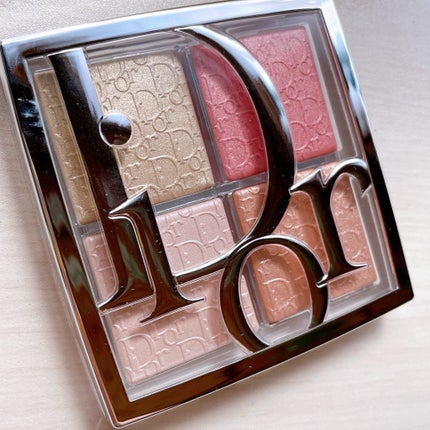 ディオール バックステージ フェイス グロウ パレット/Dior/ハイライトを使ったクチコミ(2枚目)