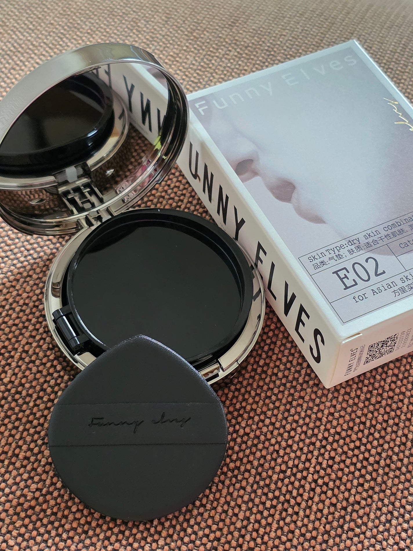 ロングウェア エア クッションファンデーション/FUNNY ELVES方里/クッションファンデーションを使ったクチコミ(2枚目)