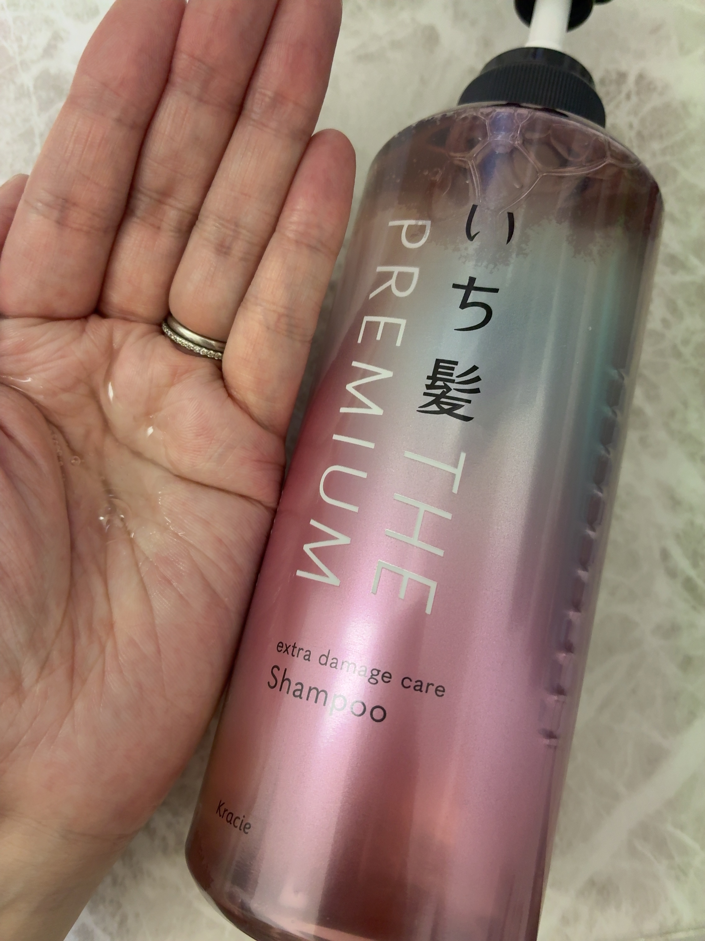 THE PREMIUM エクストラダメージケアシャンプー／トリートメント（シルキースムース）/いち髪/市販シャンプーを使ったクチコミ（2枚目）