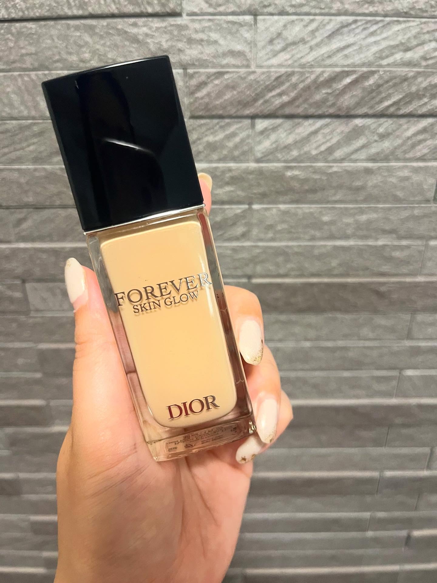 ディオールスキン フォーエヴァー フルイド グロウ 1.5Nニュートラル/Dior/リキッドファンデーションを使ったクチコミ（1枚目）
