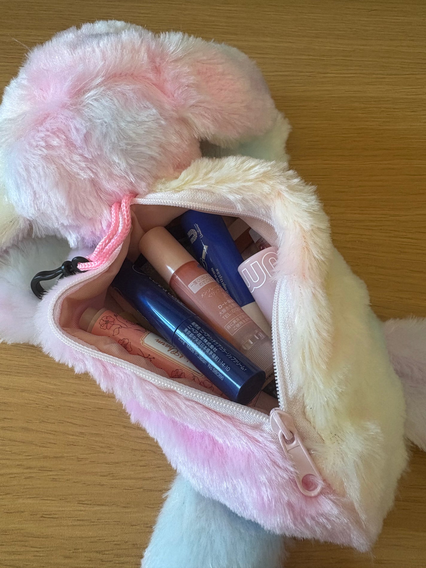 このみ on LIPS 「私のリップ全部この子に食べられてもらってる。結構便利だからおす..」(2枚目)