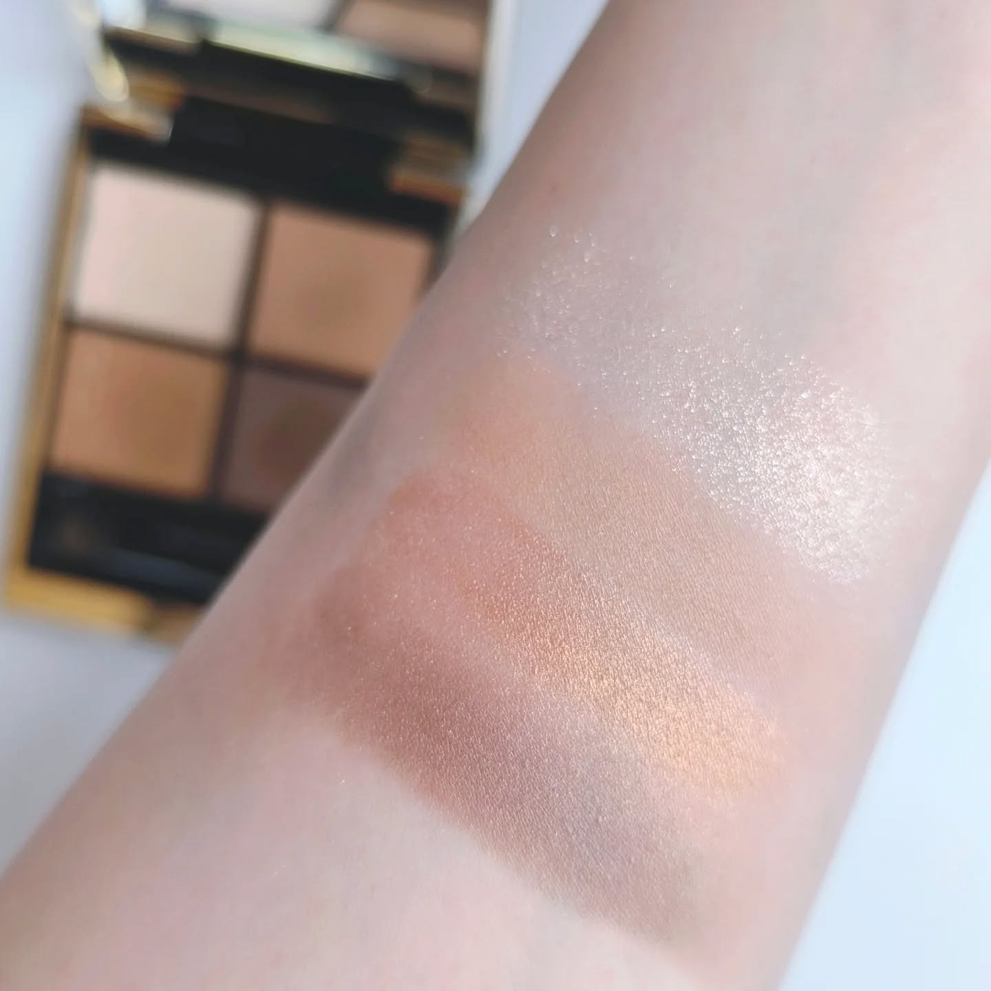 シグニチャー カラー アイズ 03 光暮 -HIKARIGURE/SUQQU/アイシャドウパレットを使ったクチコミ（2枚目）