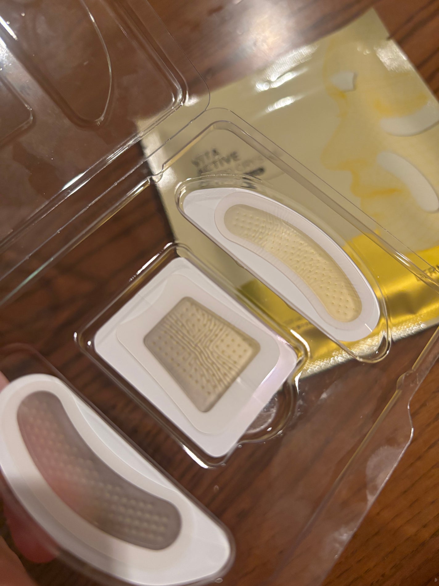 ビタアクティブマイクロクリスタルパッチ/ダーマファーム/シートマスク・パックを使ったクチコミ(3枚目)