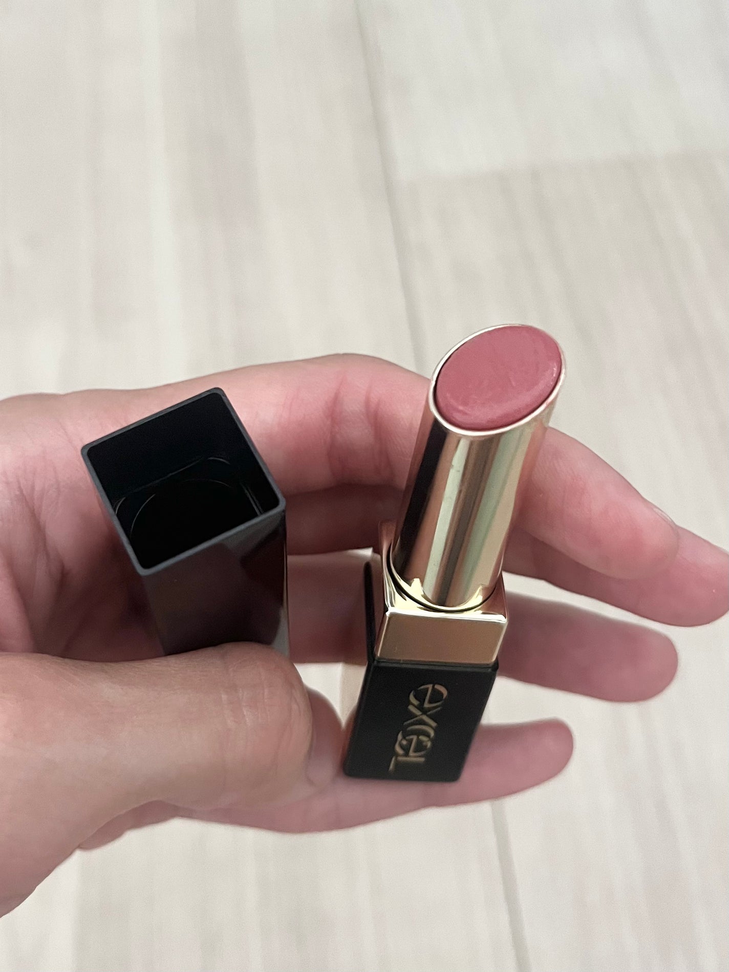 リップステディ/excel/口紅を使ったクチコミ(1枚目)