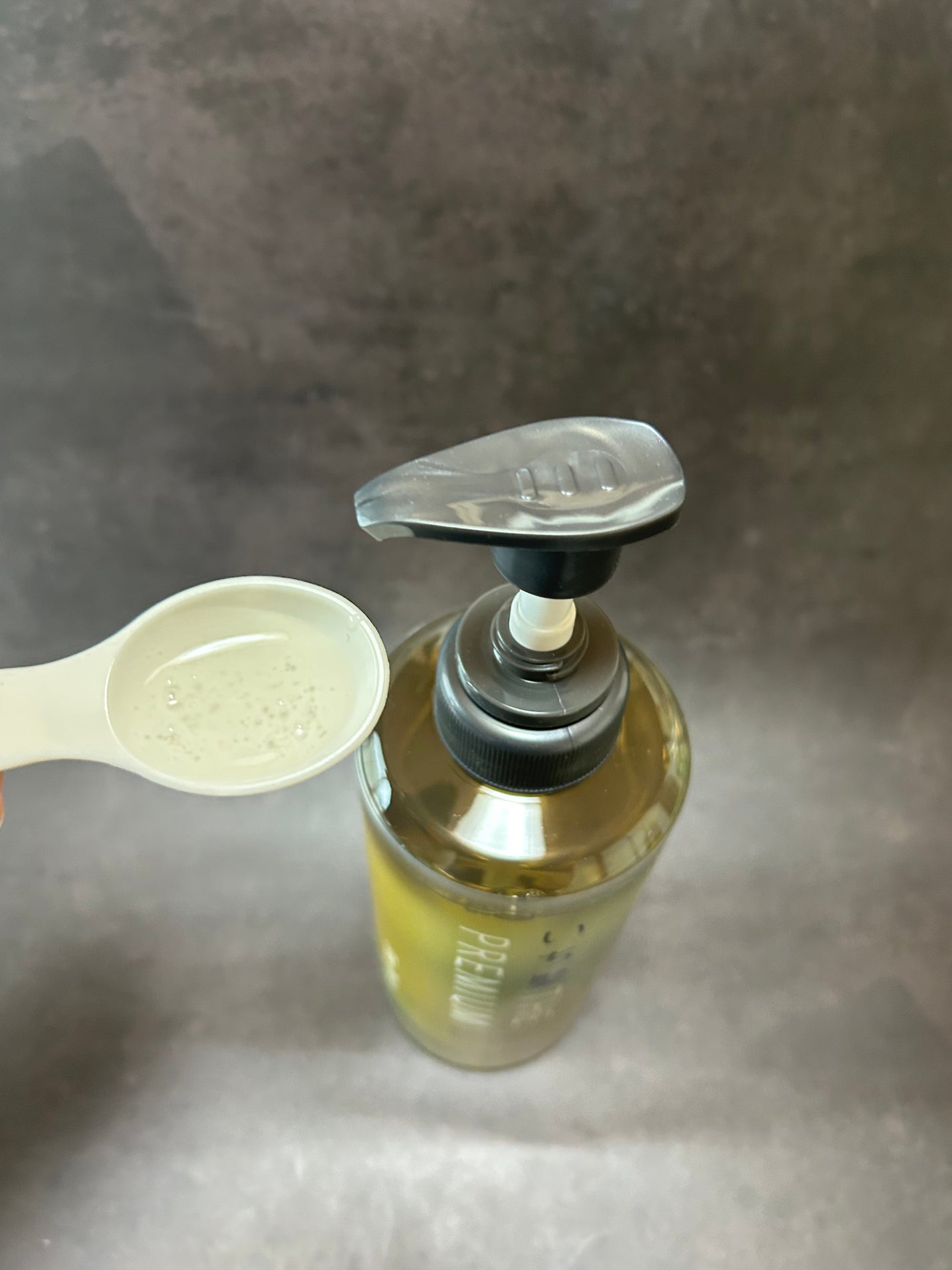 THE PREMIUM エクストラダメージケアシャンプー/トリートメント(シャイニーモイスト)/いち髪/市販シャンプーを使ったクチコミ(2枚目)