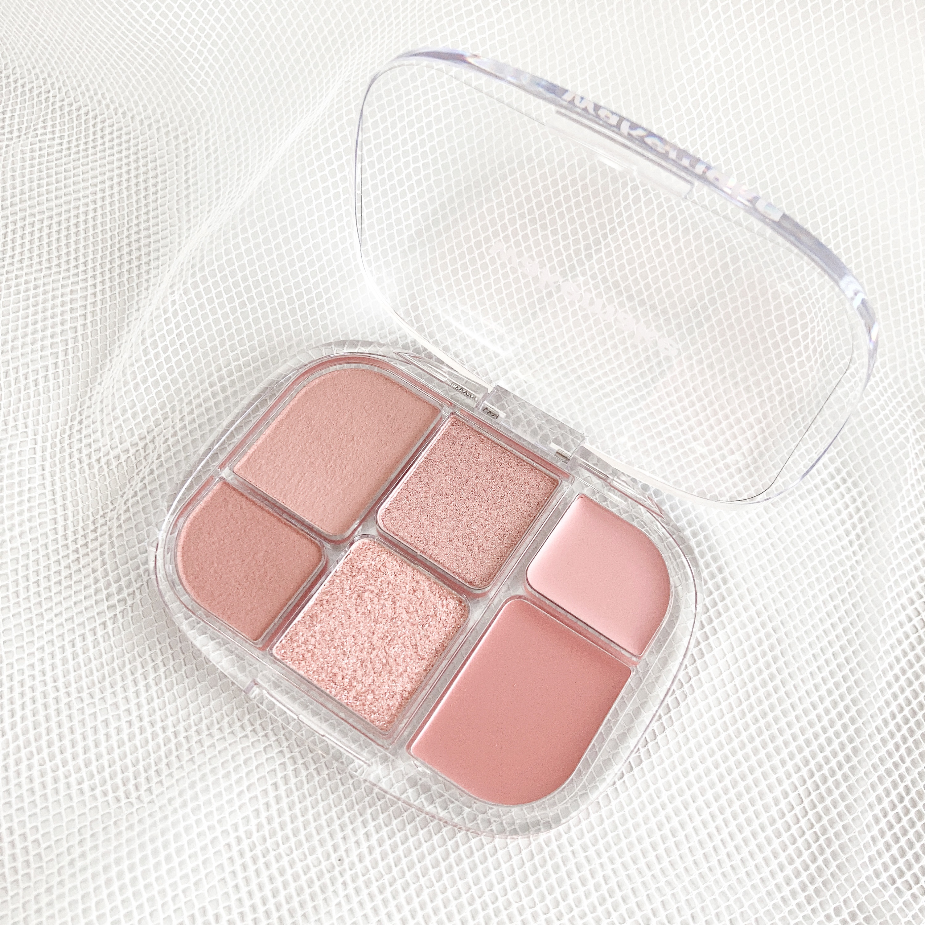 ソフトシアーマルチパレット/wakemake/アイシャドウパレットを使ったクチコミ（3枚目）