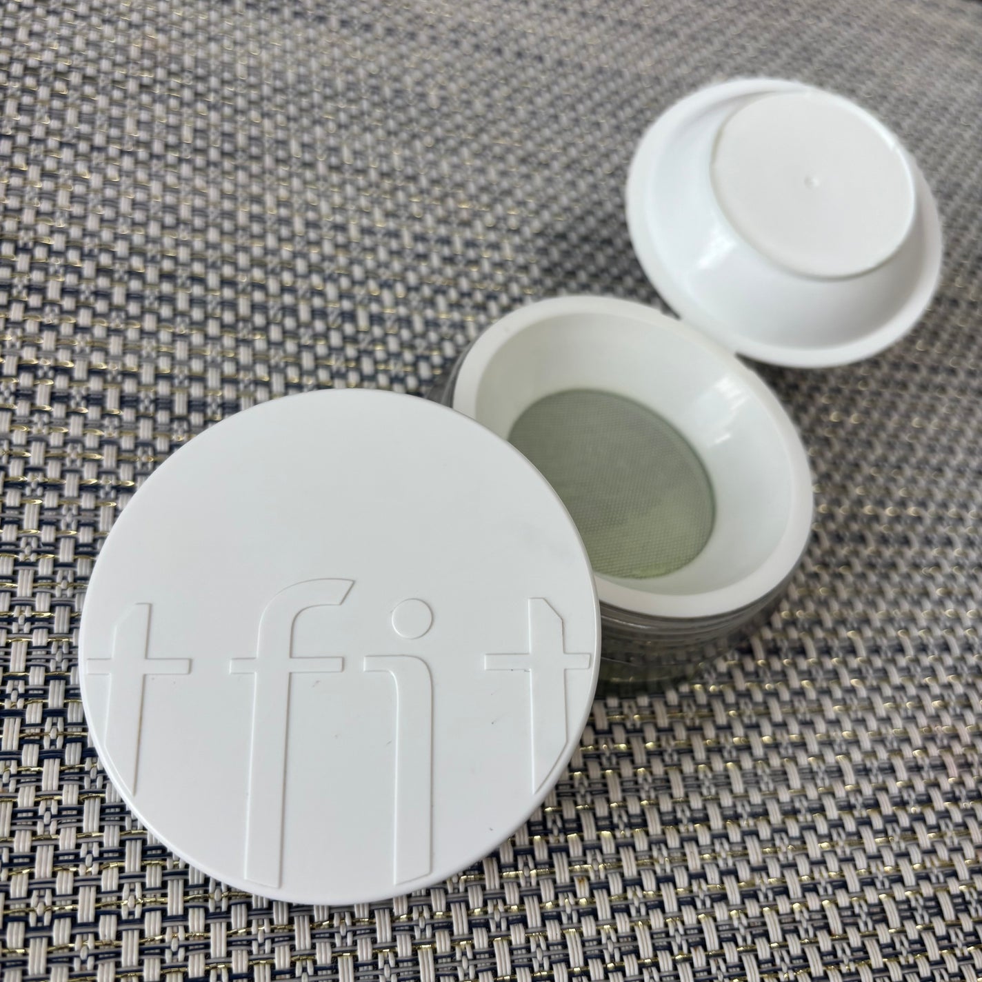 トランスルーセントセットフィニッシングパウダー/TFIT/ルースパウダーを使ったクチコミ(2枚目)