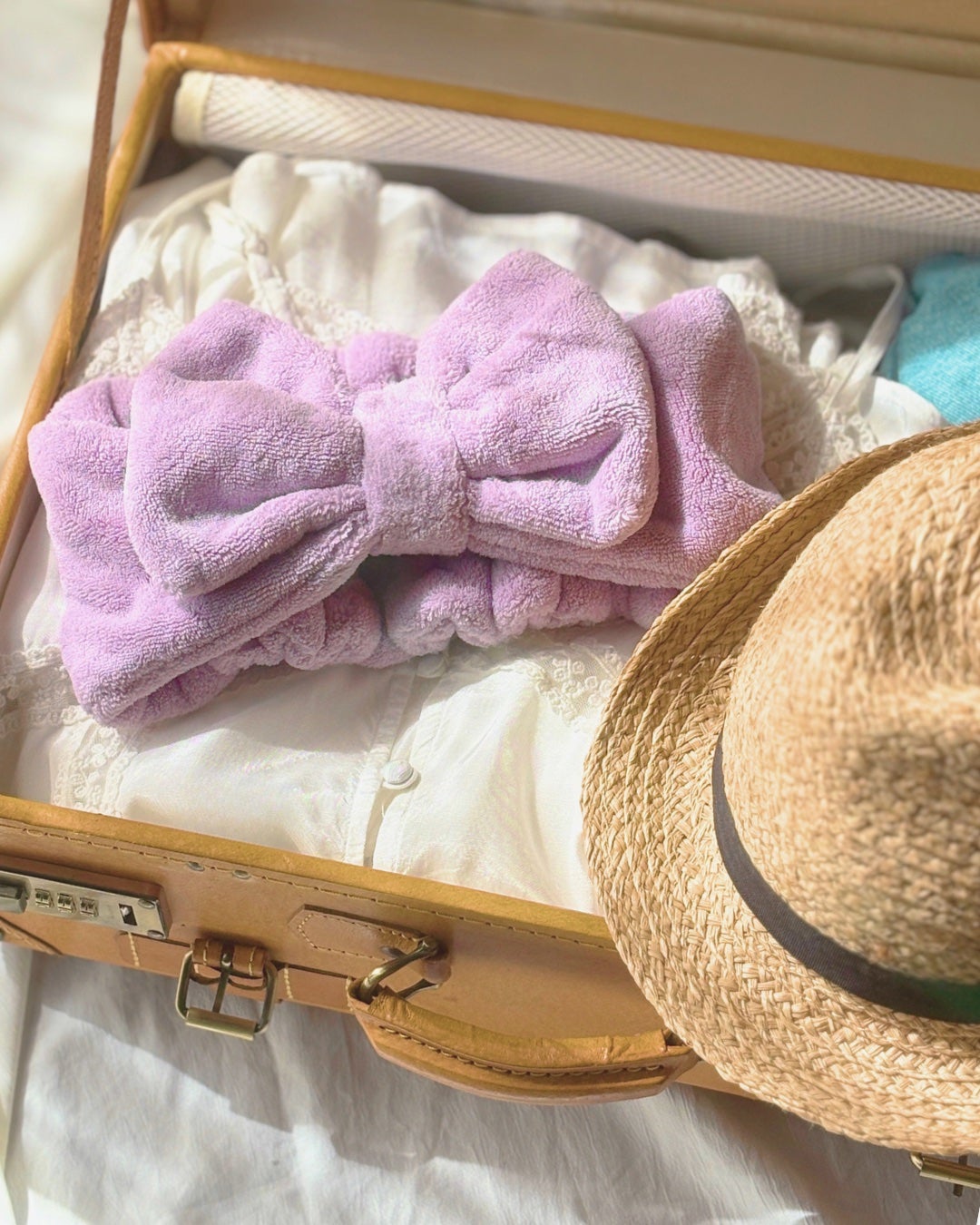 mofumo on LIPS 「旅先でも、セルフケアの時間を。@mofumo_towel_of..」(1枚目)