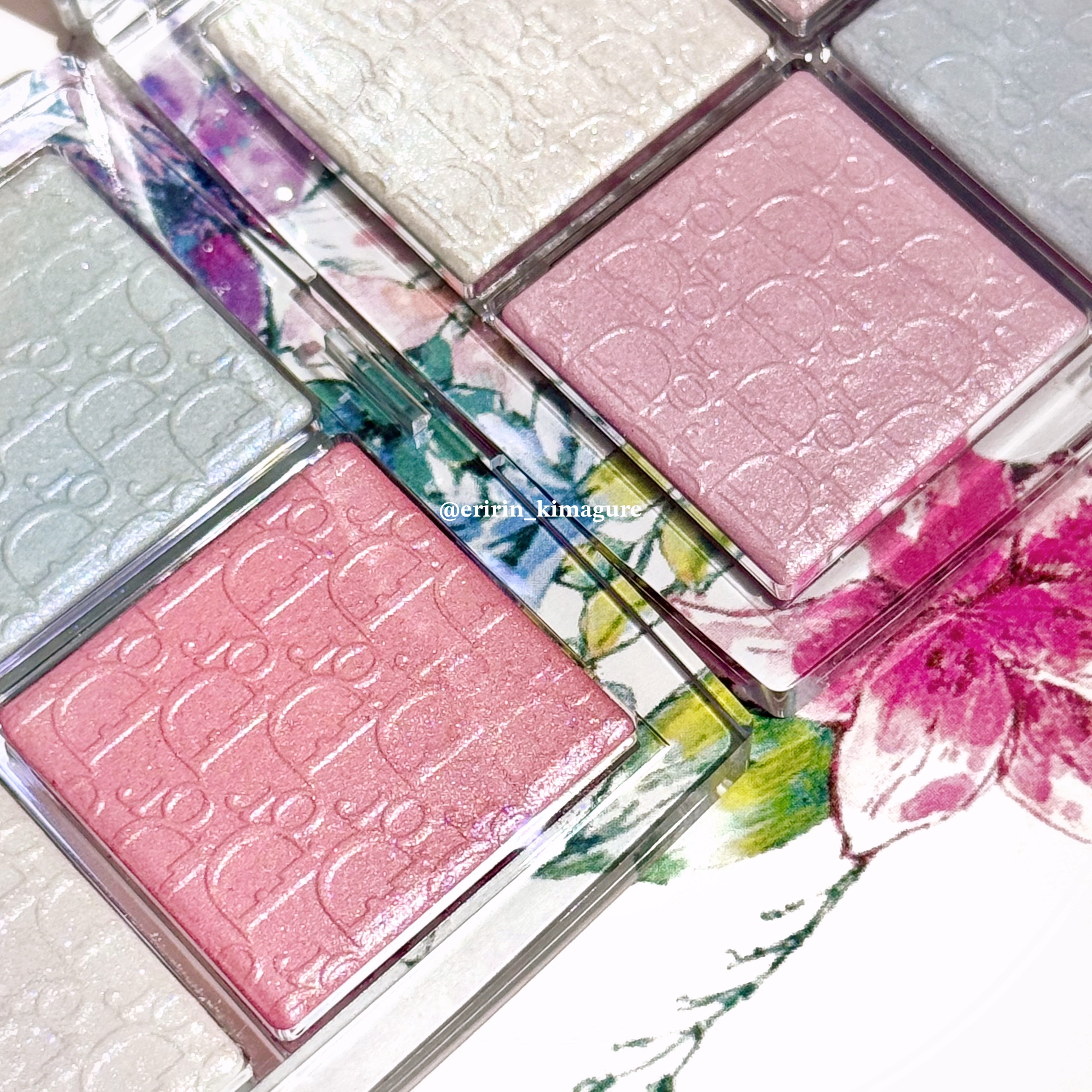 Dior ハイライト2色set （002 ピンクグロウ/006 コーラルグロウ） Dior ハイライト2色セット（002 ピンクグロウ / 006 コーラル