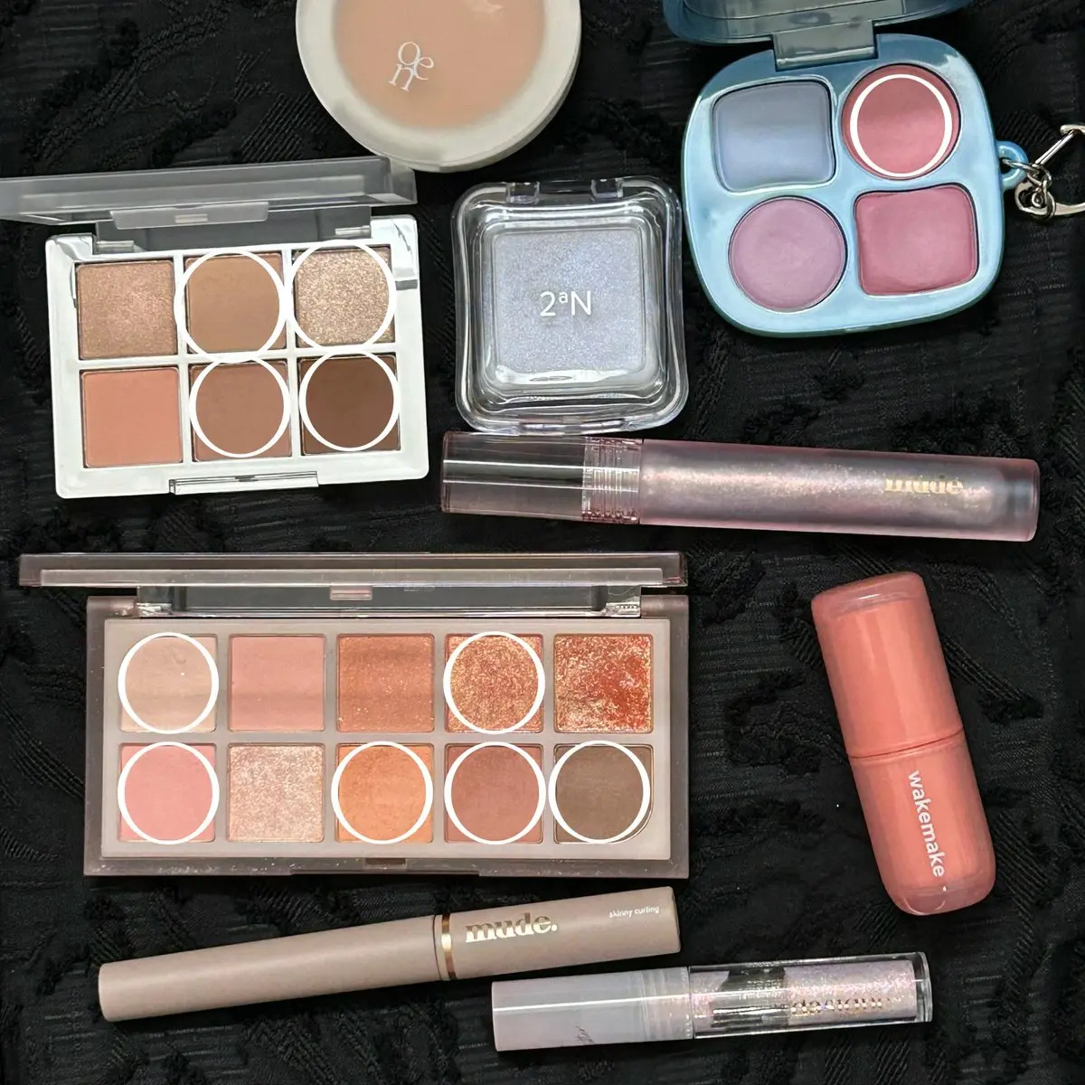 MDショールモーメント アイシャドウパレット/mude/アイシャドウパレットを使ったクチコミ（3枚目）