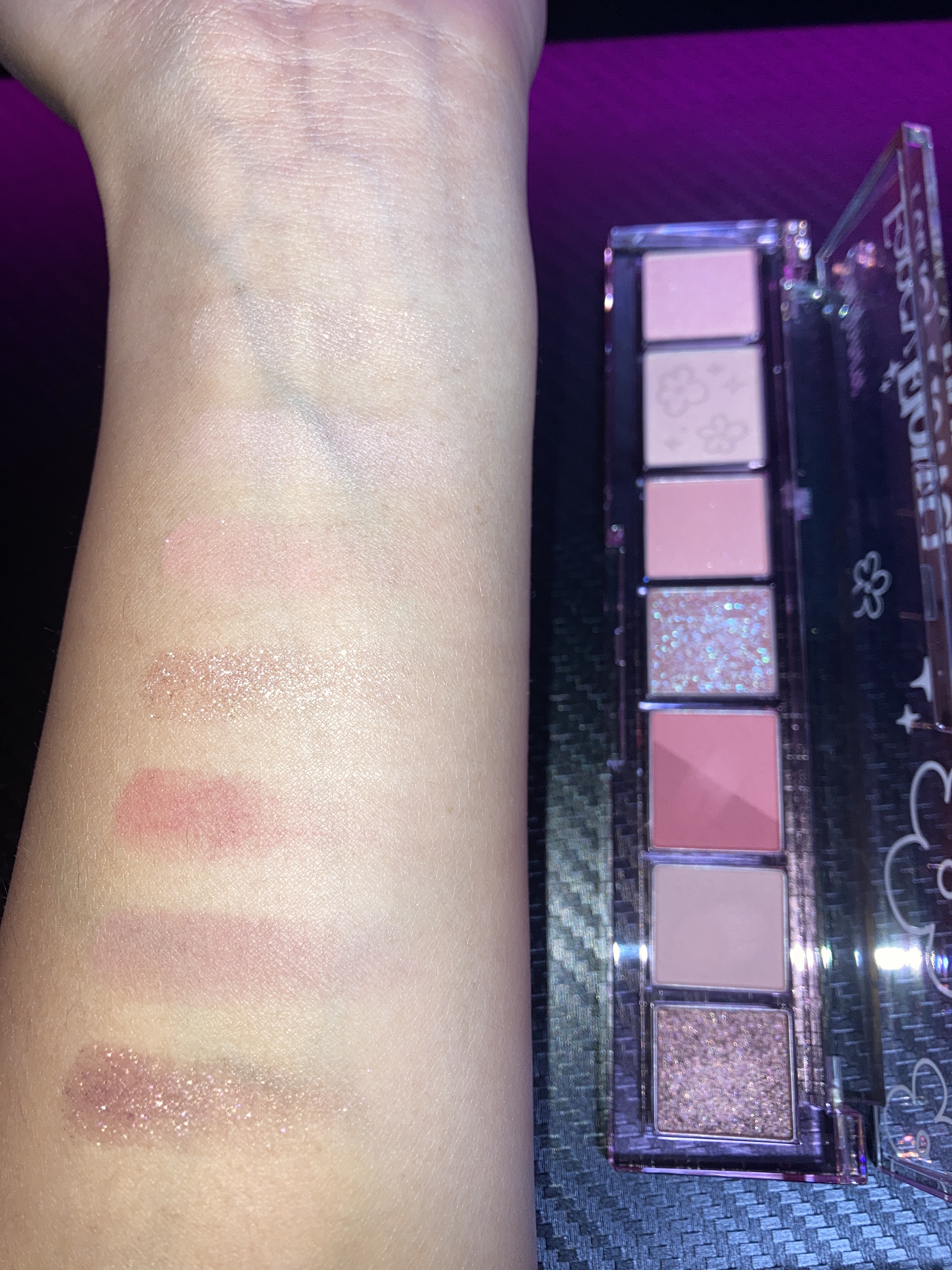 オール テイク ムード パレット(24AD) 08 バーガンディーに花桃を添えて/PERIPERA/アイシャドウパレットを使ったクチコミ（2枚目）