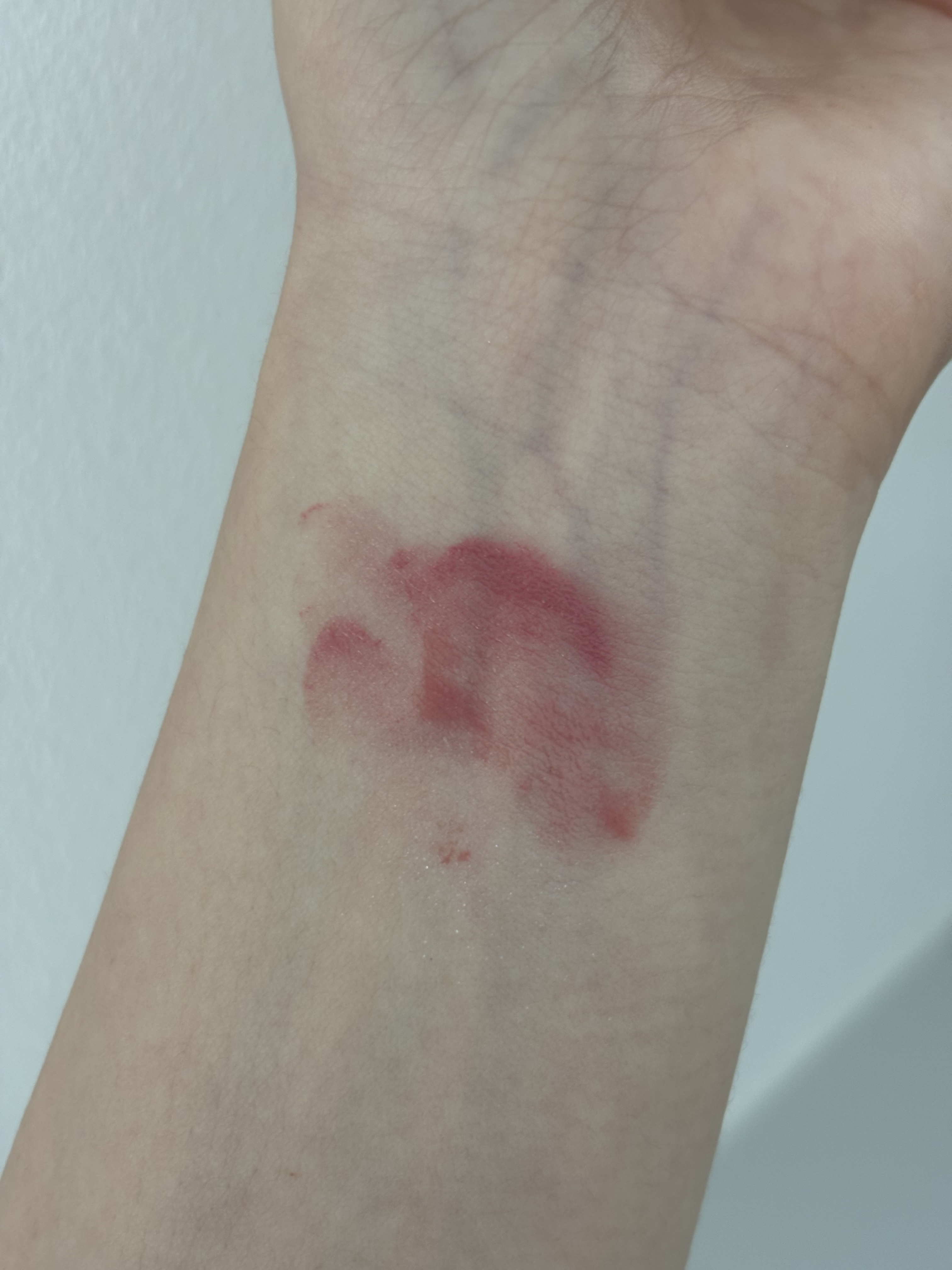 ル ルージュ デュオ ウルトラ トゥニュ/CHANEL/口紅を使ったクチコミ（3枚目）