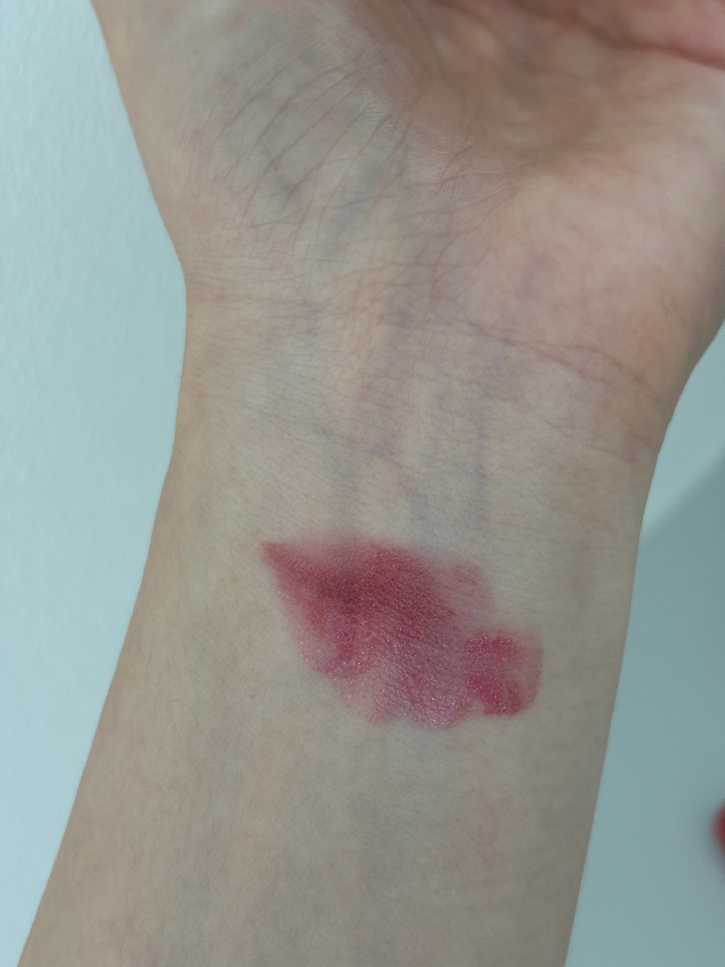 Roses All Around DEEP MATTE LIPSTICK/SRICHAND/口紅を使ったクチコミ(3枚目)