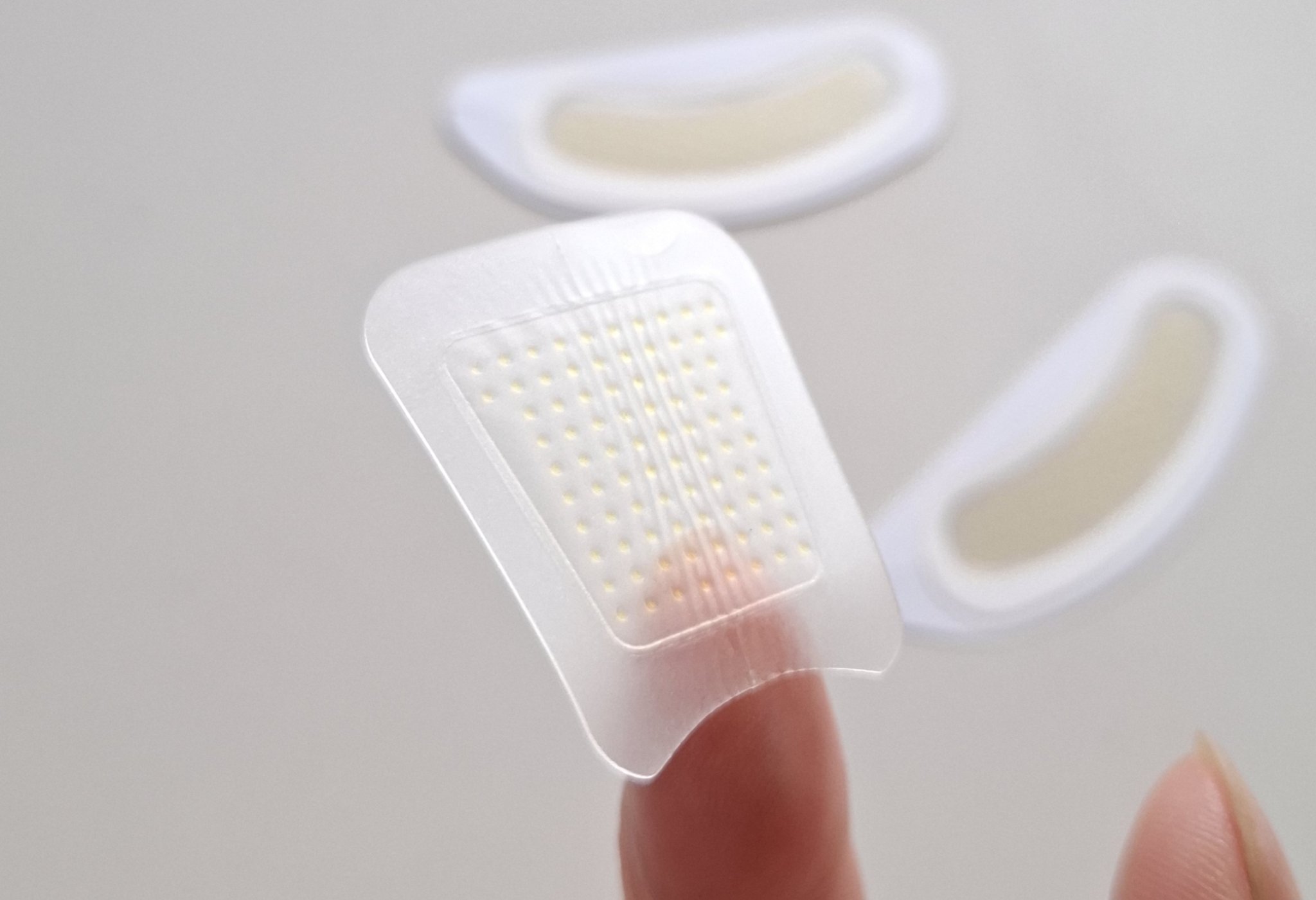 ビタアクティブマイクロクリスタルパッチ/ダーマファーム/シートマスク・パックを使ったクチコミ（3枚目）