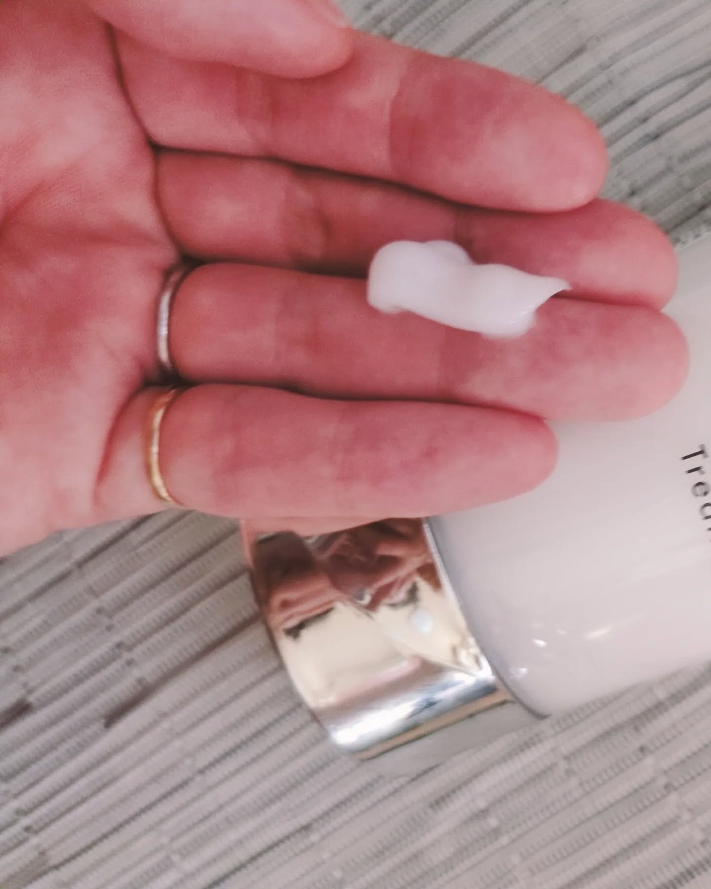 ナイトリペア シャンプー/ヘアトリートメント/THERATIS/シャンプー・コンディショナーを使ったクチコミ（3枚目）