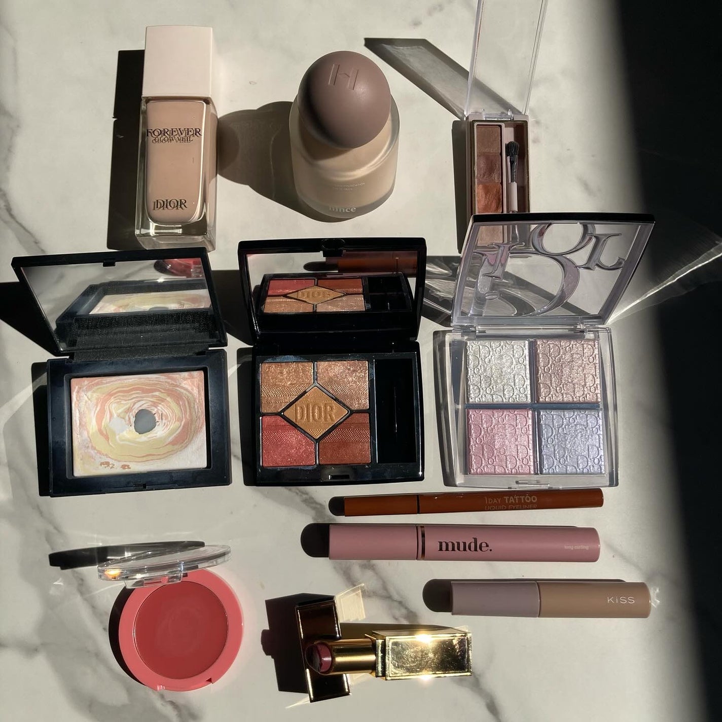 ディオール バックステージ フェイス グロウ パレット/Dior/ハイライトを使ったクチコミ(3枚目)