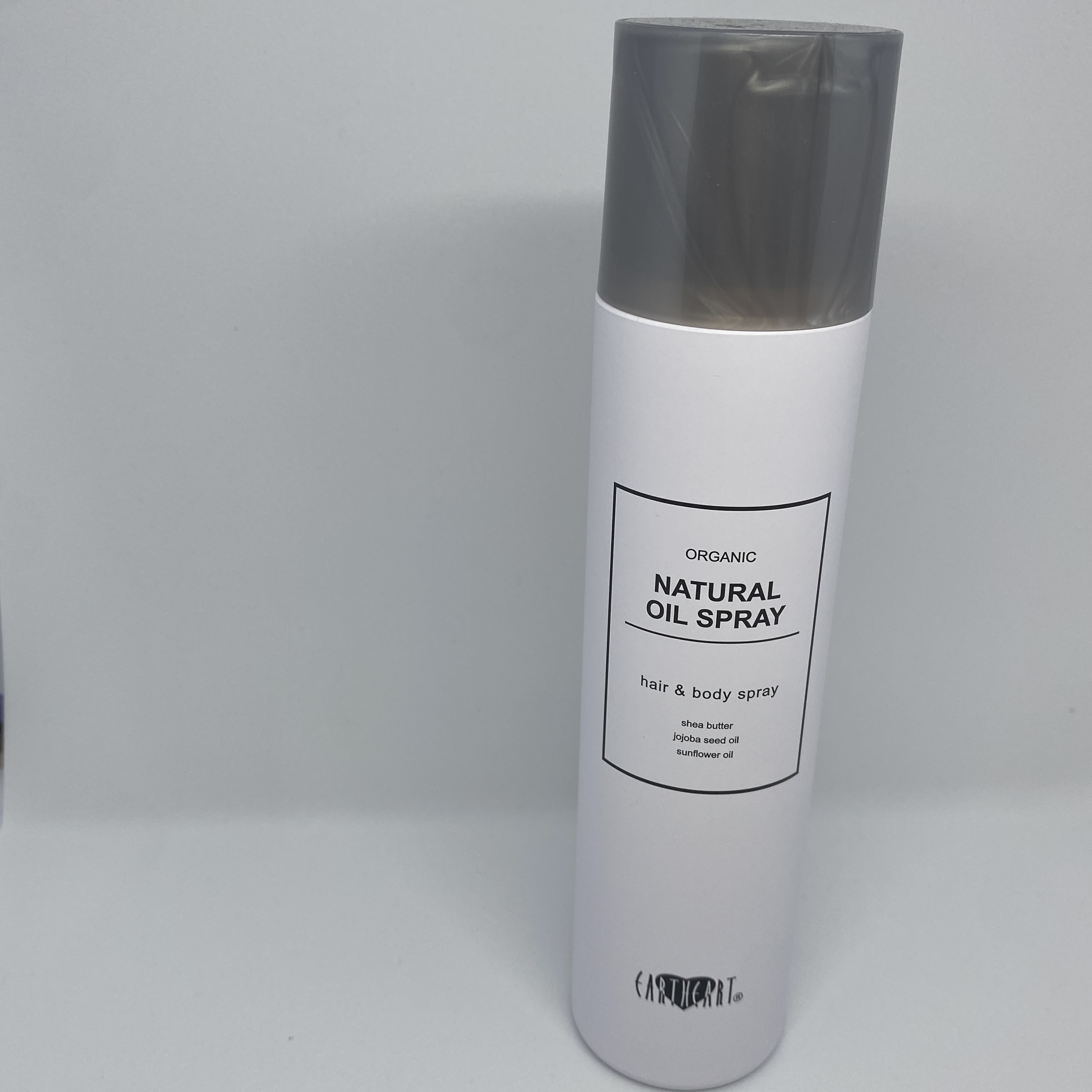 EARTHEART ナチュラル オイル スプレーのクチコミ「＊_ツヤを纏いたい、と思った日に＊

＊

最近、「ちょっと疲れてる？」って
言われがちだった.....」（2枚目）