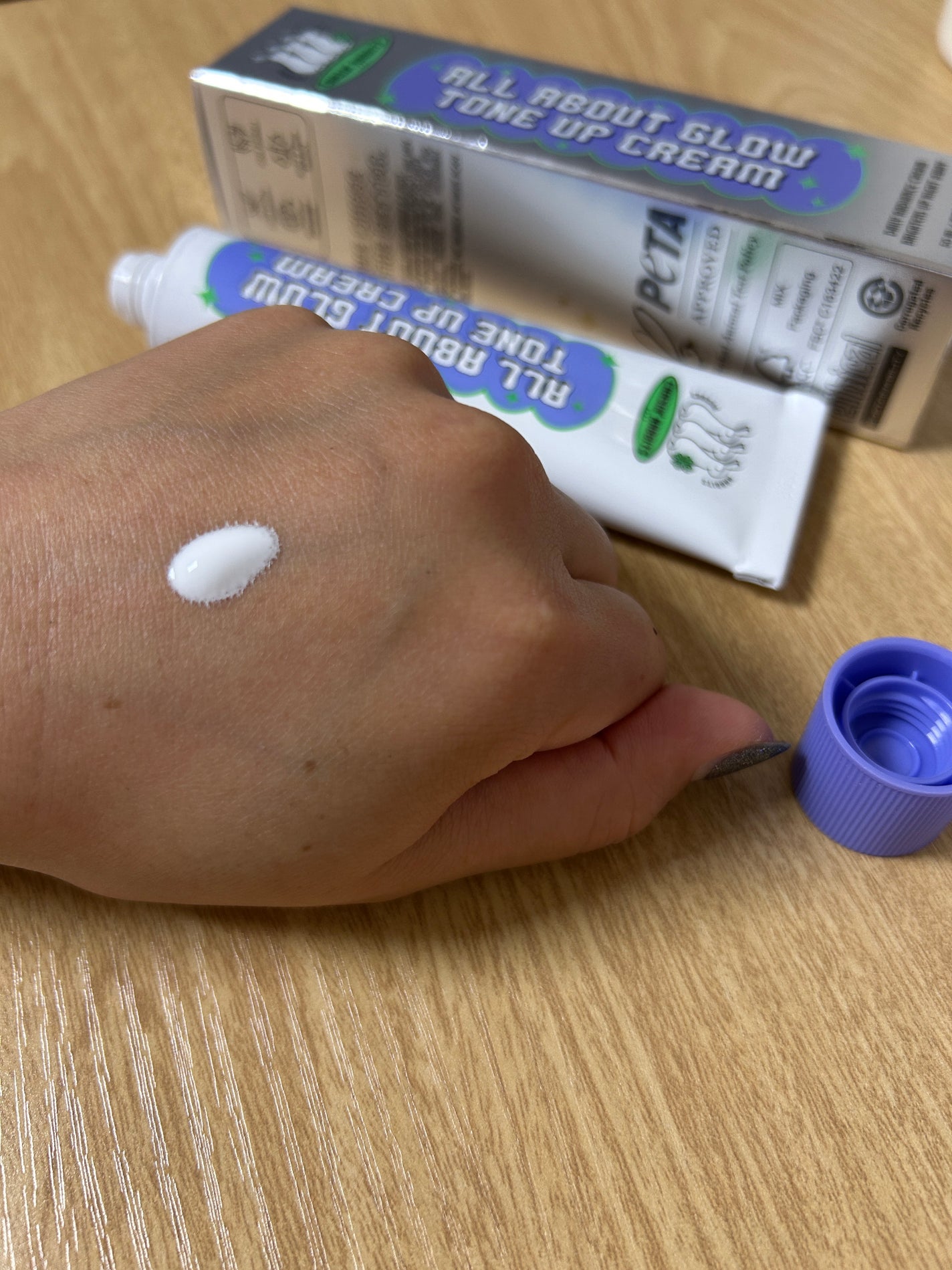 オールアバウトグロウトーンアップクリーム/CHASIN'RABBITS/化粧下地を使ったクチコミ(2枚目)