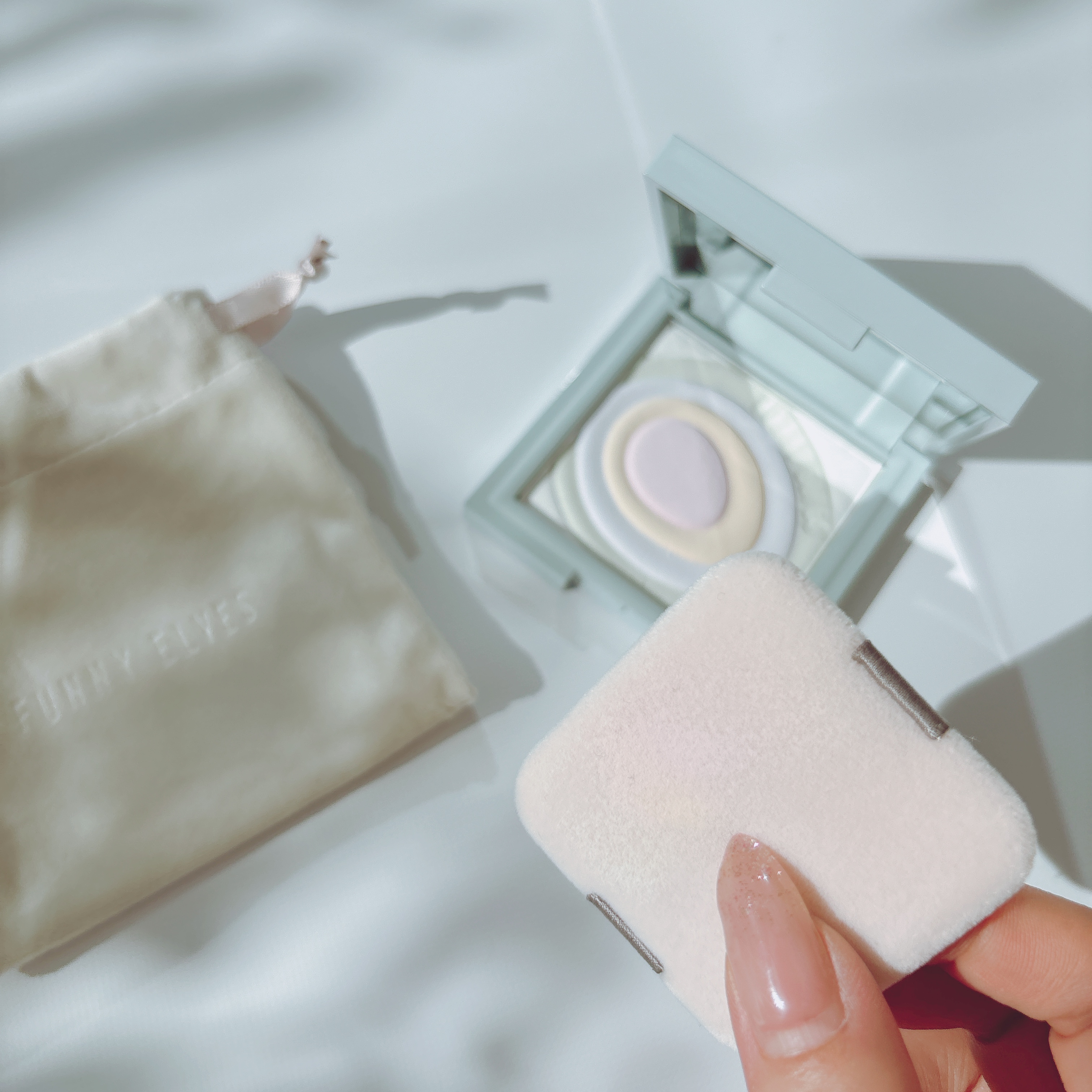 ネビュラ プレストパウダー/FUNNY ELVES方里/プレストパウダーを使ったクチコミ（2枚目）