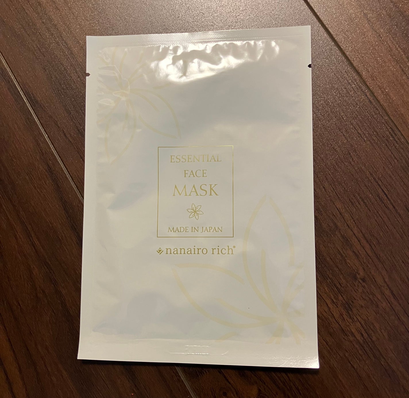 しにが on LIPS 「良アメニティ!エッセンスマスクナナイロリッチ。とあるリゾートホ..」(1枚目)