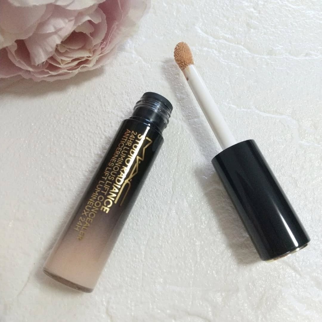 スタジオ ラディアンス 24 ルミナス コンシーラー/M・A・C/リキッドコンシーラーを使ったクチコミ(3枚目)