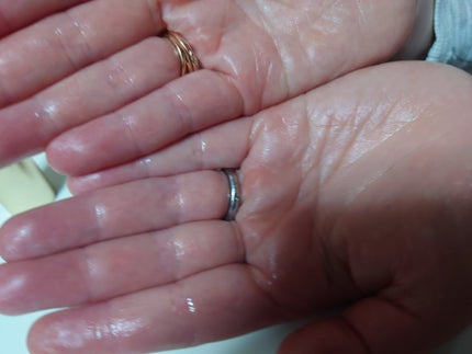 ににょ on LIPS 「ダルバVセラムトナー&ダルバVTCセラムお試しさせて頂きました..」(6枚目)