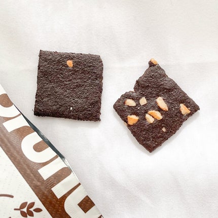 クリスピーブラウニーチョコレート/bruno snak/食品を使ったクチコミ(4枚目)