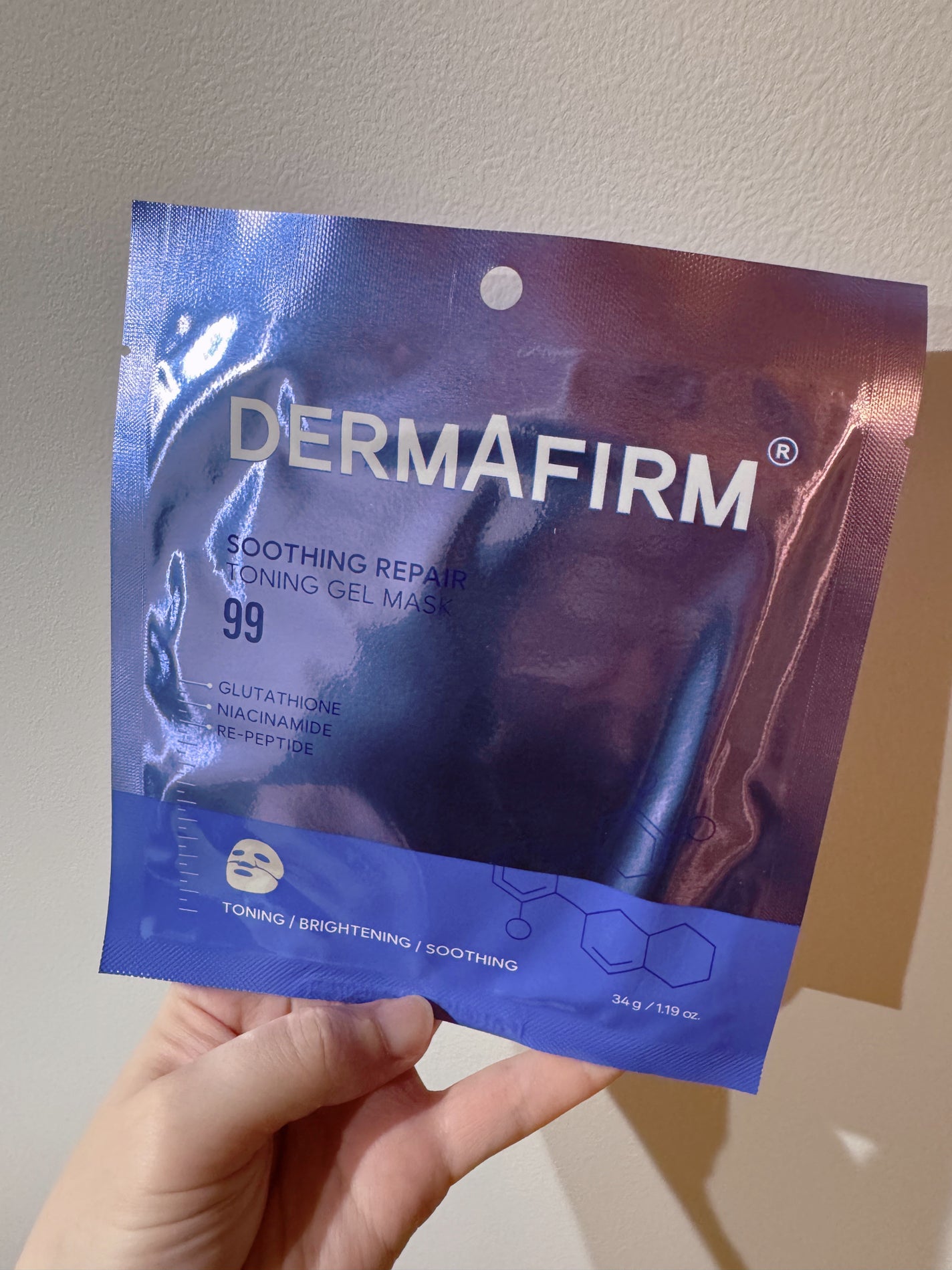 スージングリペア トーニングゲルマスク/ダーマファーム/シートマスク・パックを使ったクチコミ(3枚目)
