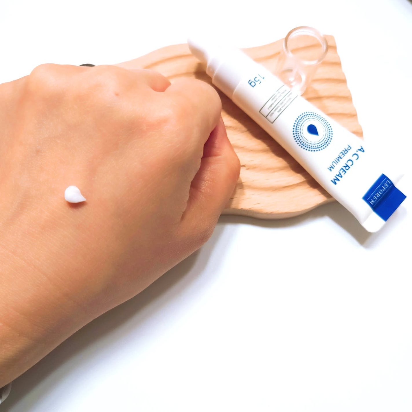 A.Cクリーム プレミアム/LEPOREM/フェイスクリームを使ったクチコミ(3枚目)