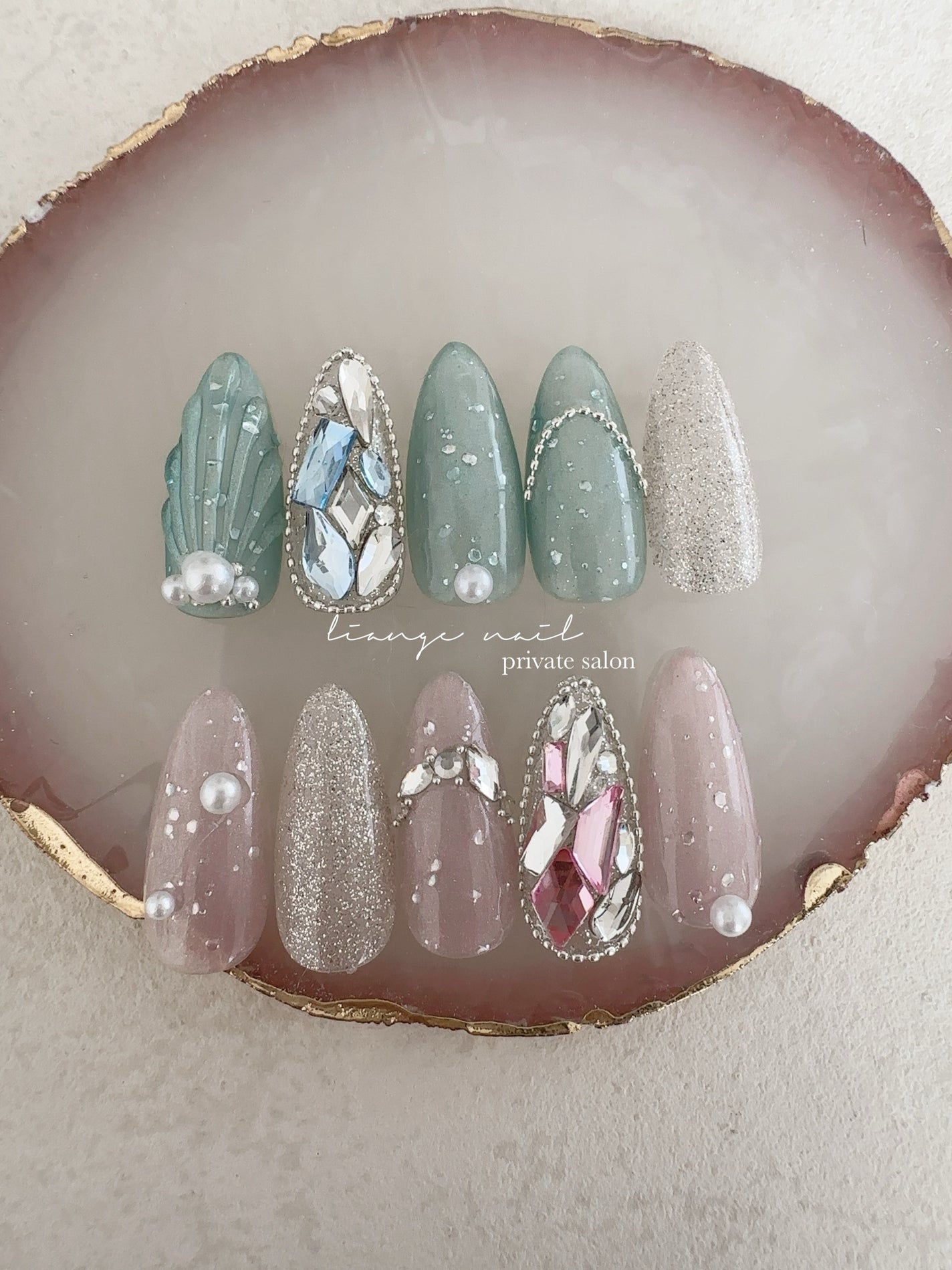 Yuki on LIPS 「TomigelSparklingWaterMagnetを使った..」(1枚目)