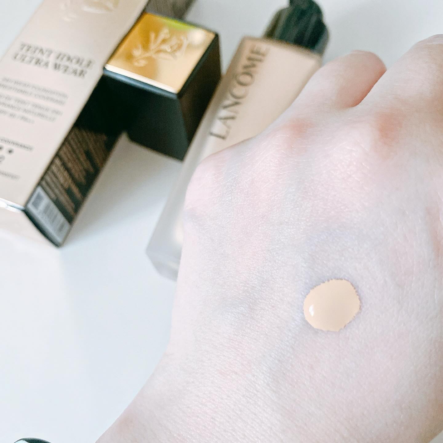 タンイドル ウルトラ ウェア リキッド N/LANCOME/リキッドファンデーションを使ったクチコミ（2枚目）