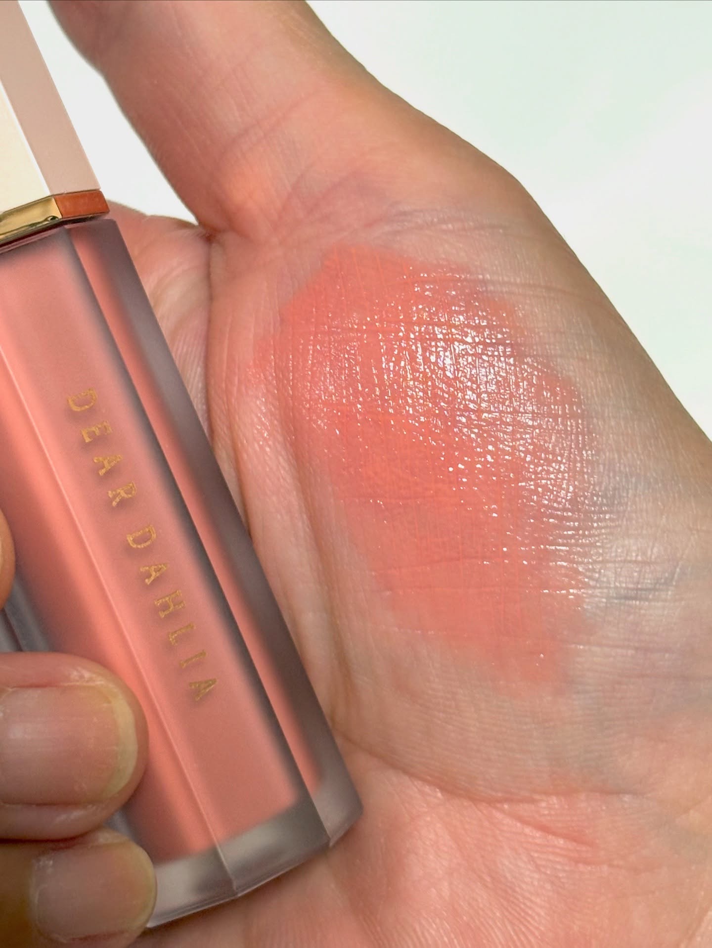 ペタルドロップリキッドブラッシャー/DEAR DAHLIA/リキッドチークを使ったクチコミ（3枚目）