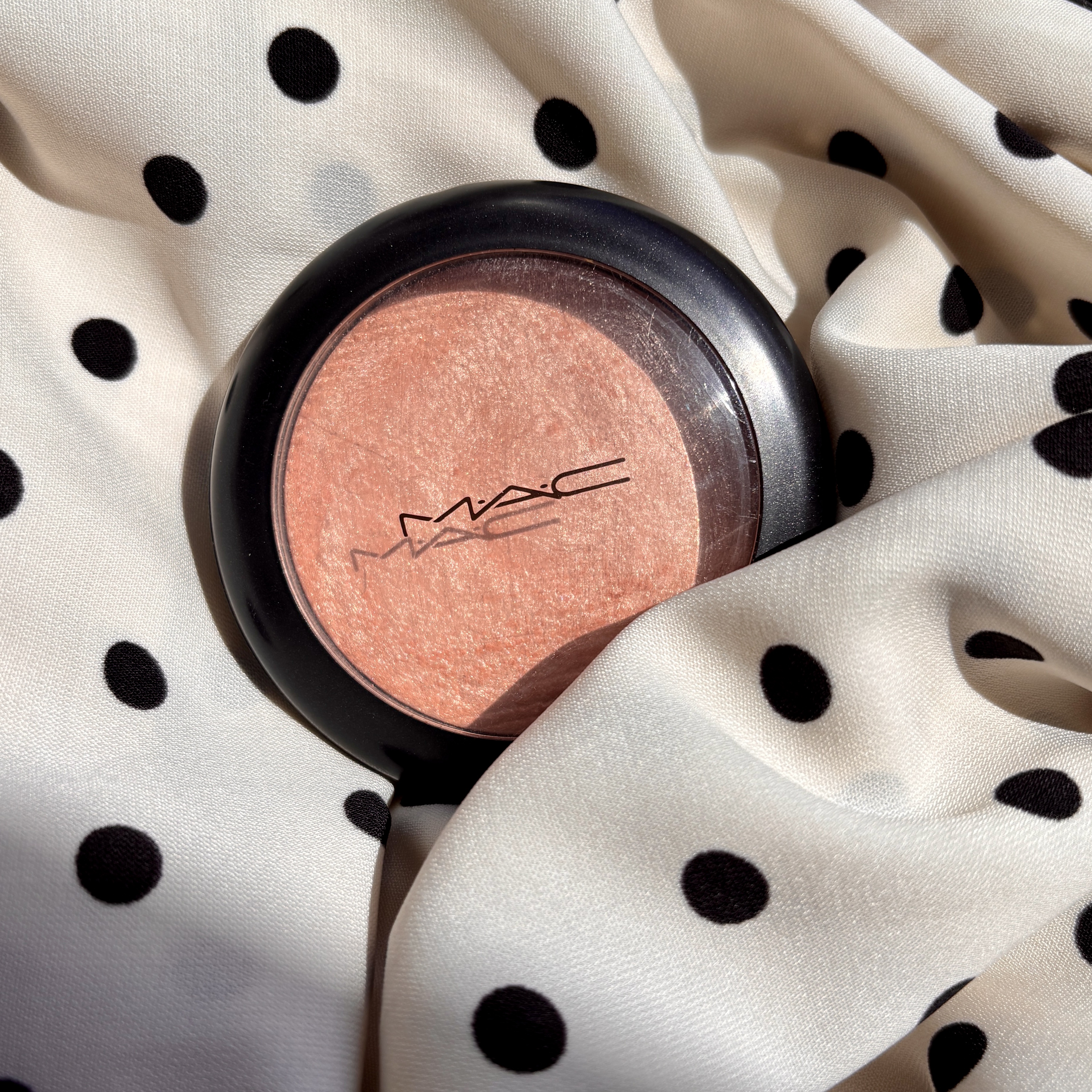 エクストラ ディメンション スキンフィニッシュ/M・A・C/プレストパウダーを使ったクチコミ（2枚目）