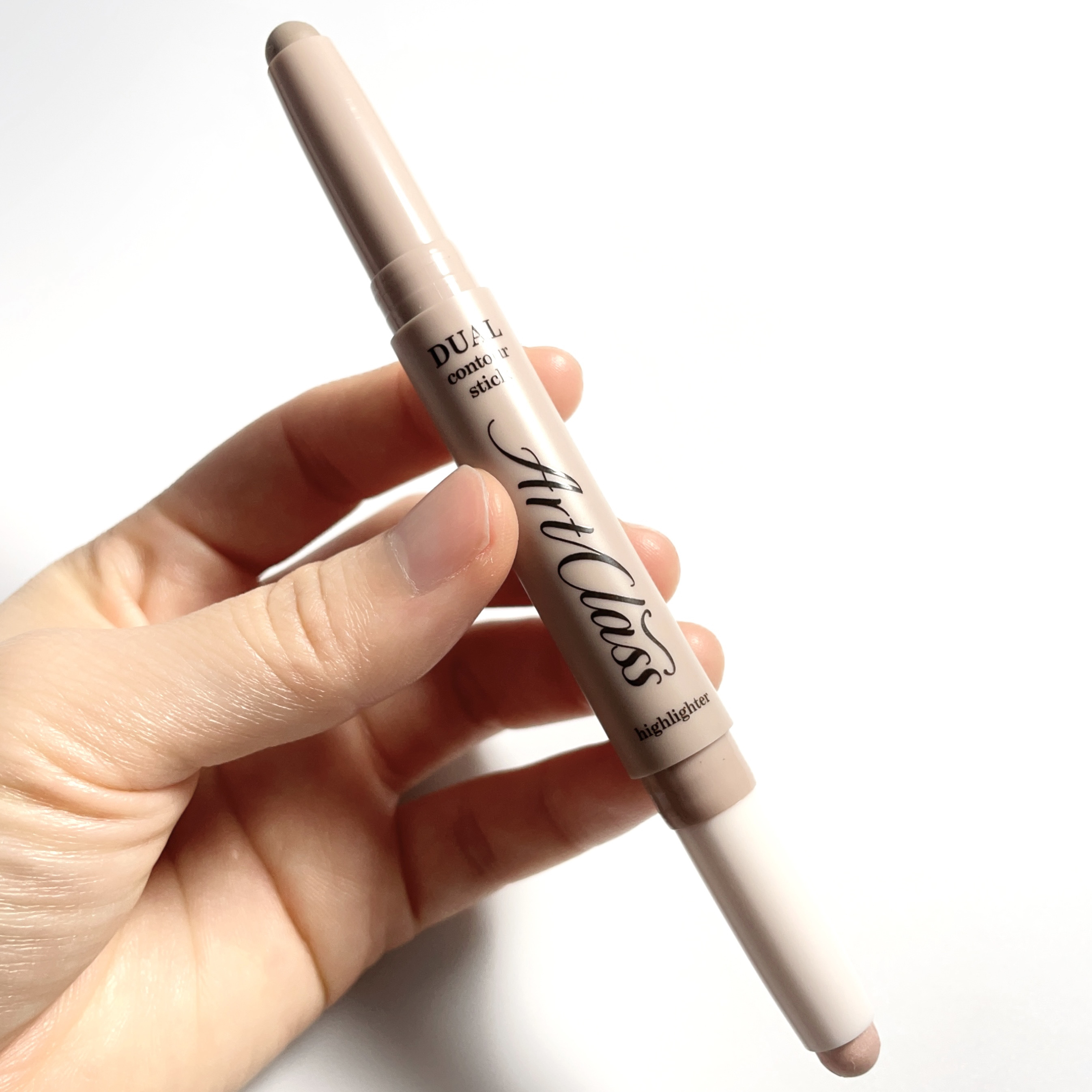 アートクラス デュアル コントゥアスティック/too cool for school/シェーディングを使ったクチコミ（3枚目）