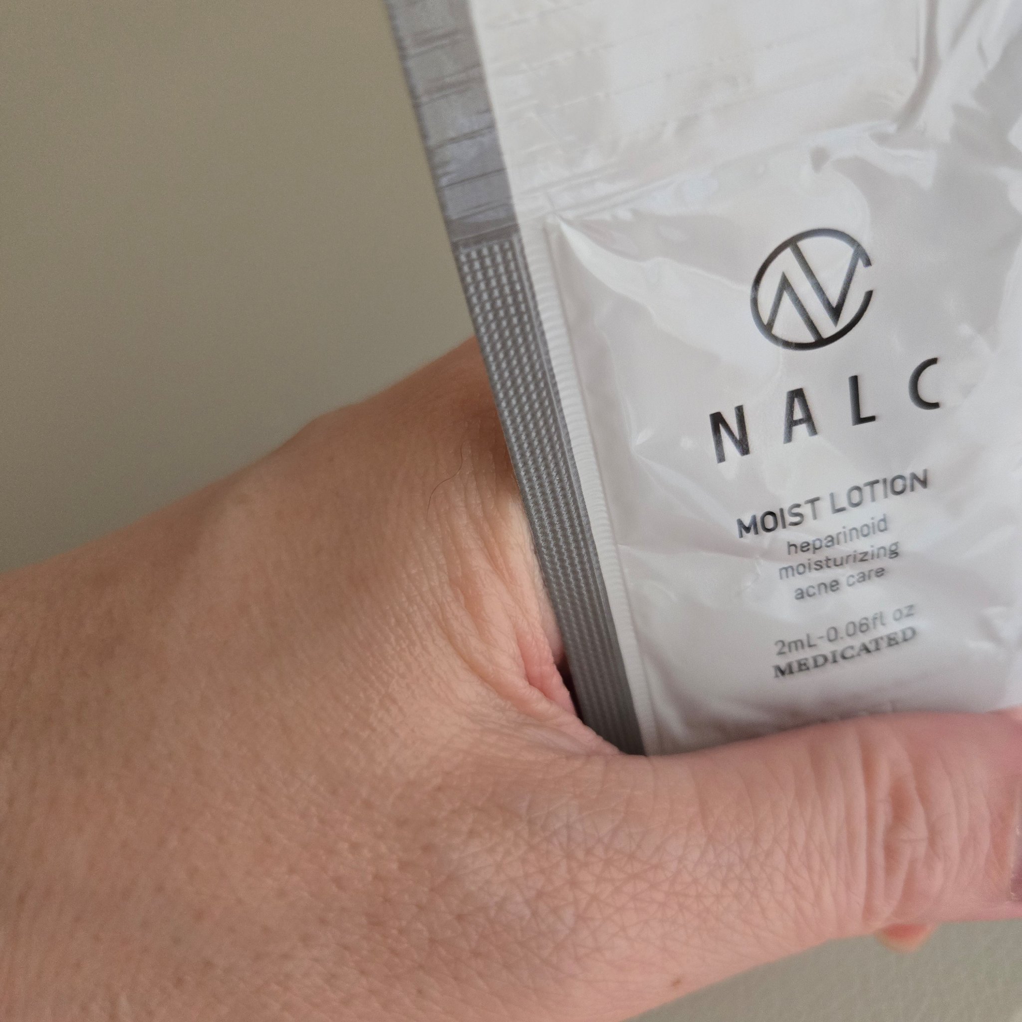 薬用モイストローション/NALC/化粧水を使ったクチコミ（2枚目）