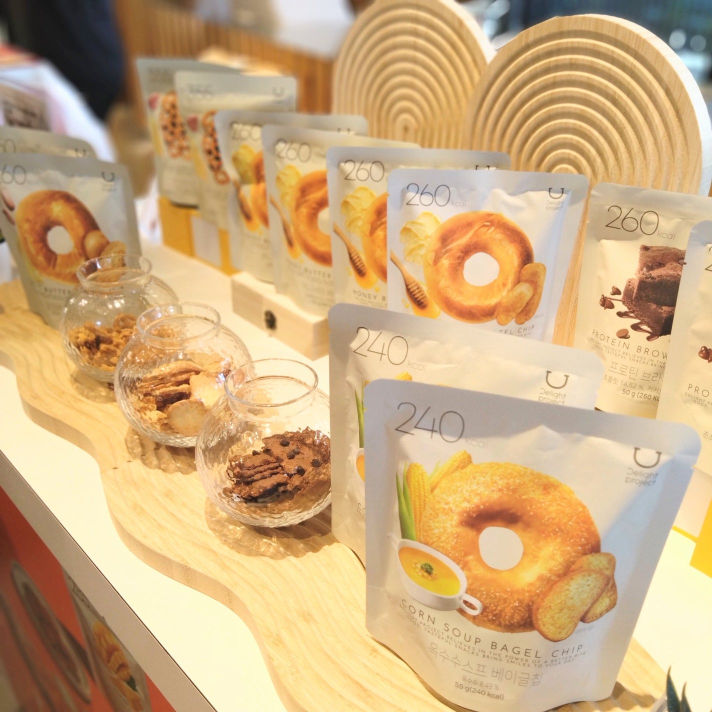 MINMIN on LIPS 「先日、韓国発・インナービューティーブランドが集結された「K-I..」(3枚目)