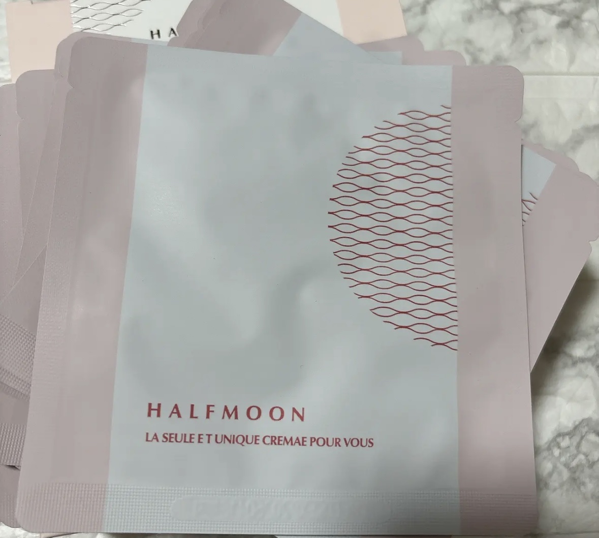 半月フィルアップパック/BEDIGHT/シートマスク・パックを使ったクチコミ（2枚目）