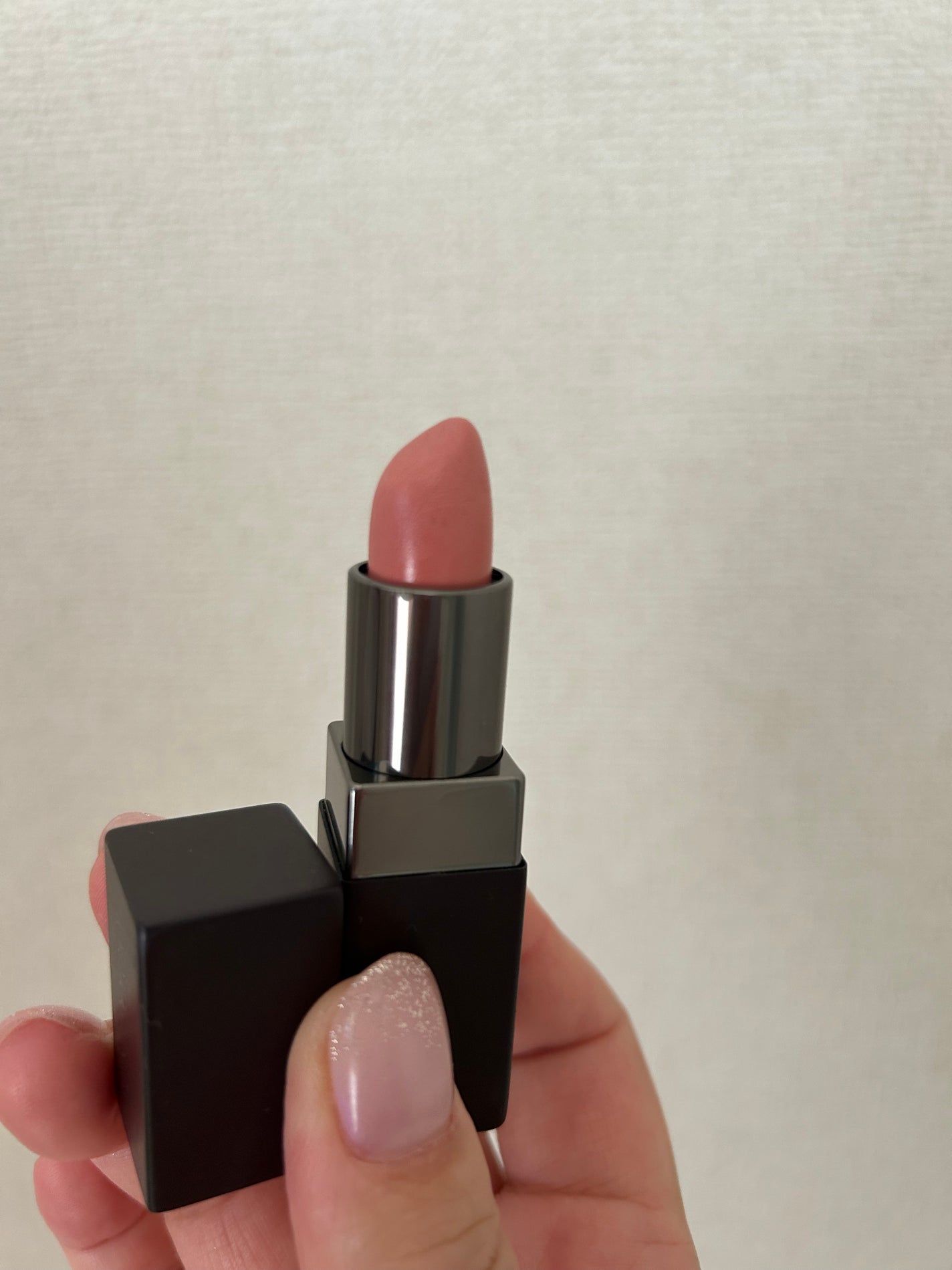 ヴェロアラバーズリップカラー/ローラ メルシエ/口紅を使ったクチコミ(1枚目)