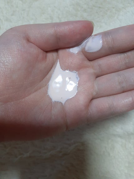 スタイルフィット モイスチャートーンアップエッセンス/MAD PEACH/化粧下地を使ったクチコミ(2枚目)