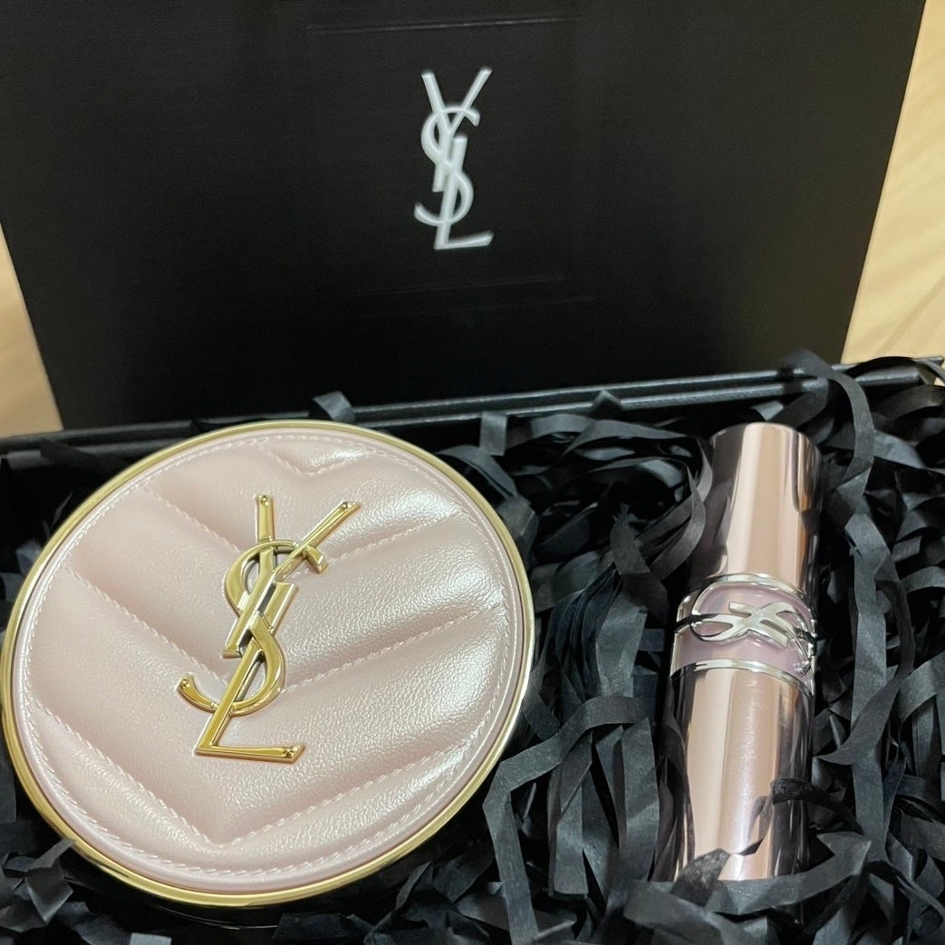 ラディアント タッチ グロウパクト/YVES SAINT LAURENT BEAUTE/クッションファンデーションを使ったクチコミ(1枚目)