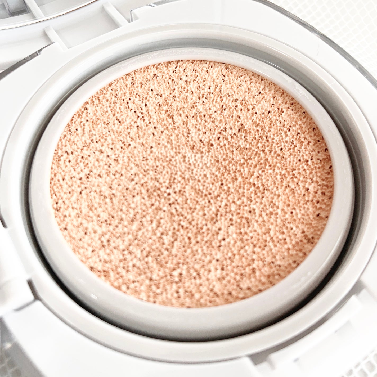 シームレスウェアクッション/wakemake/クッションファンデーションを使ったクチコミ(5枚目)