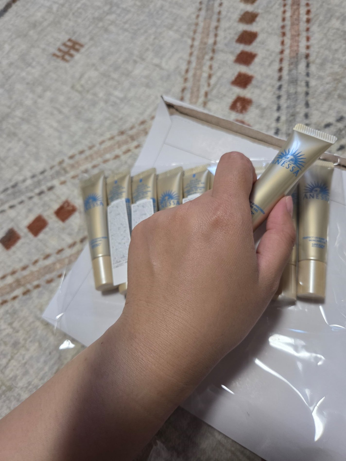 ふるる on LIPS 「アネッサの小さいサイズが売っていたので購入しました。初めてのア..」(2枚目)