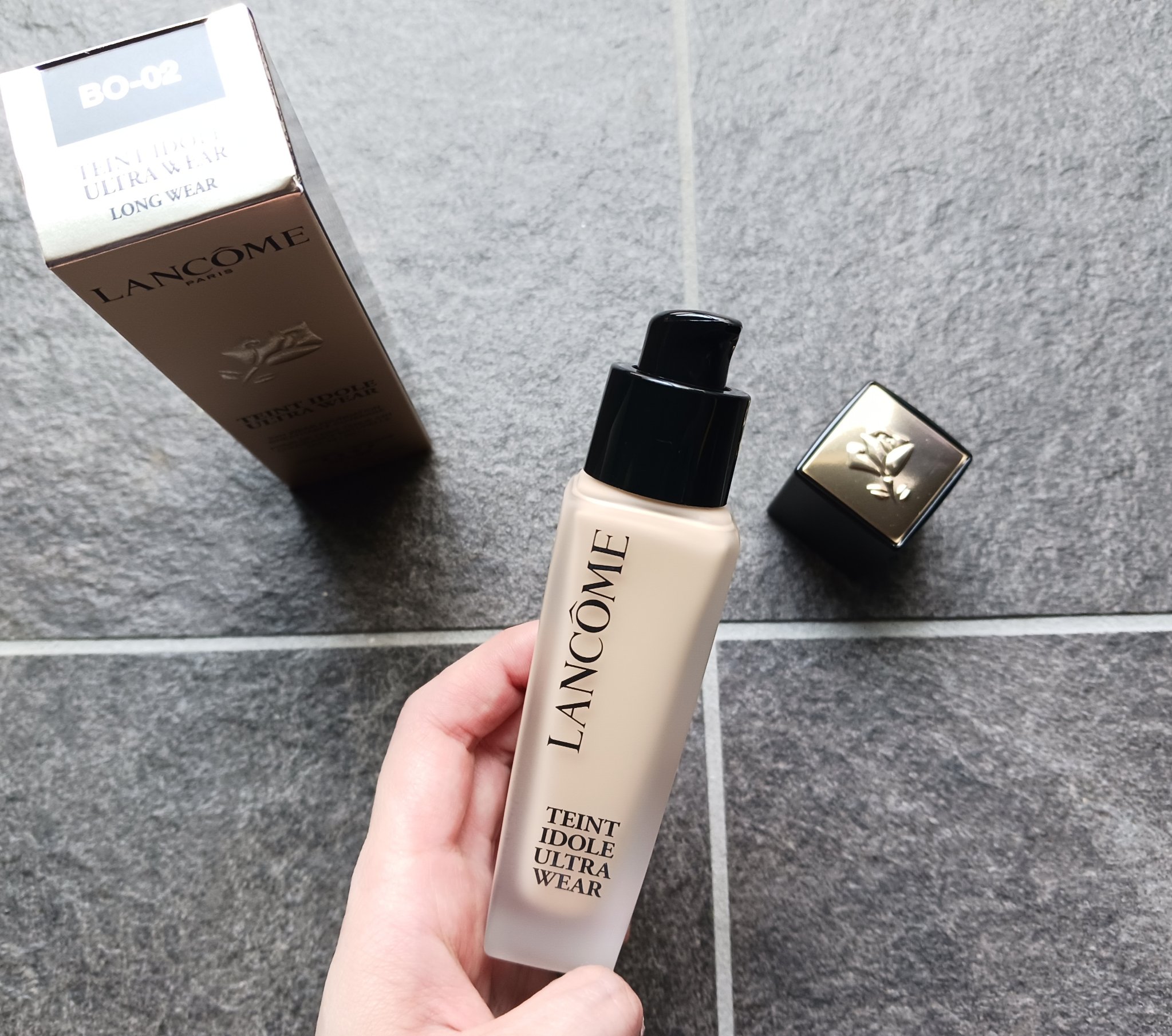 タンイドル ウルトラ ウェア リキッド N/LANCOME/リキッドファンデーションを使ったクチコミ（2枚目）