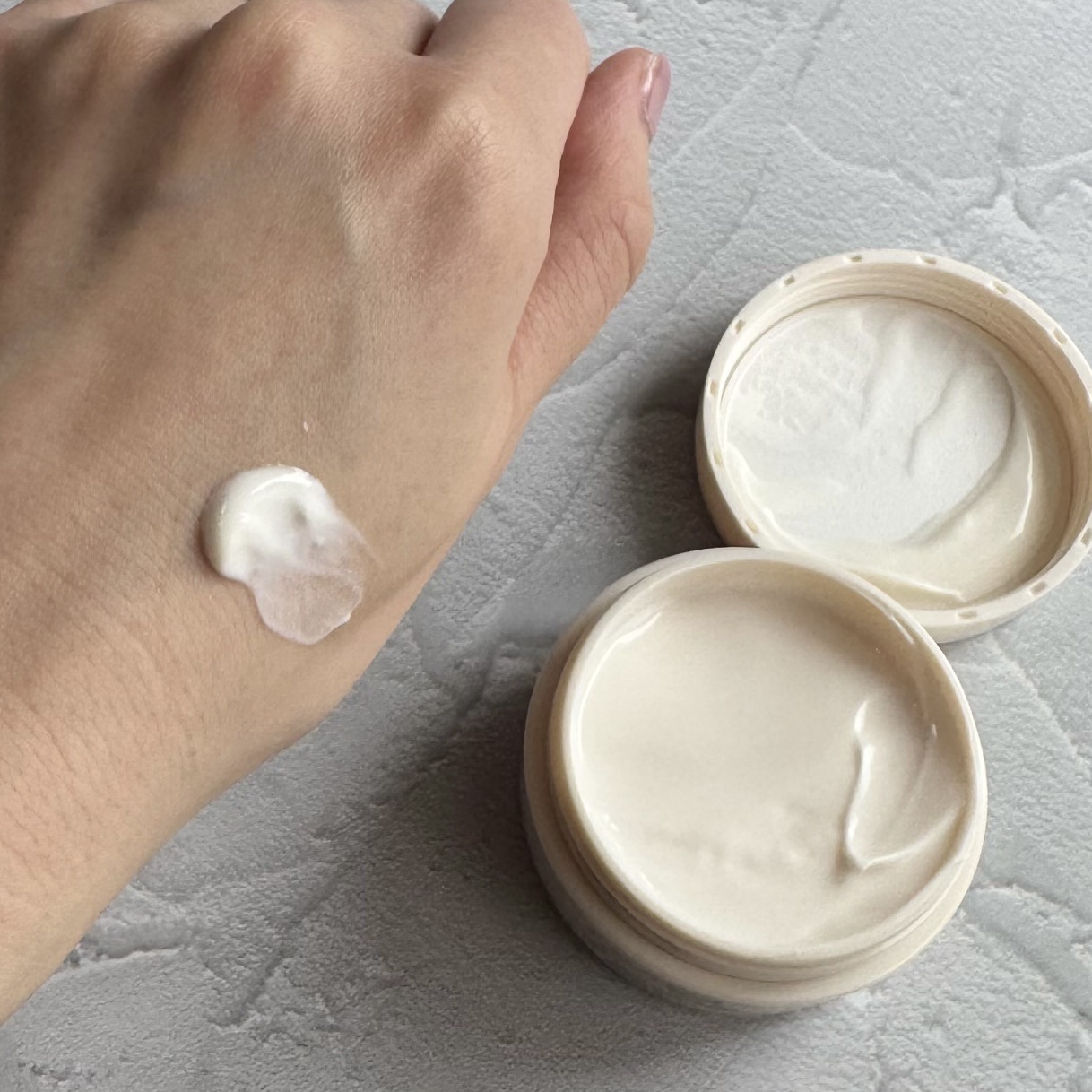 デイスキンコンフォート/excel/フェイスクリームを使ったクチコミ（2枚目）