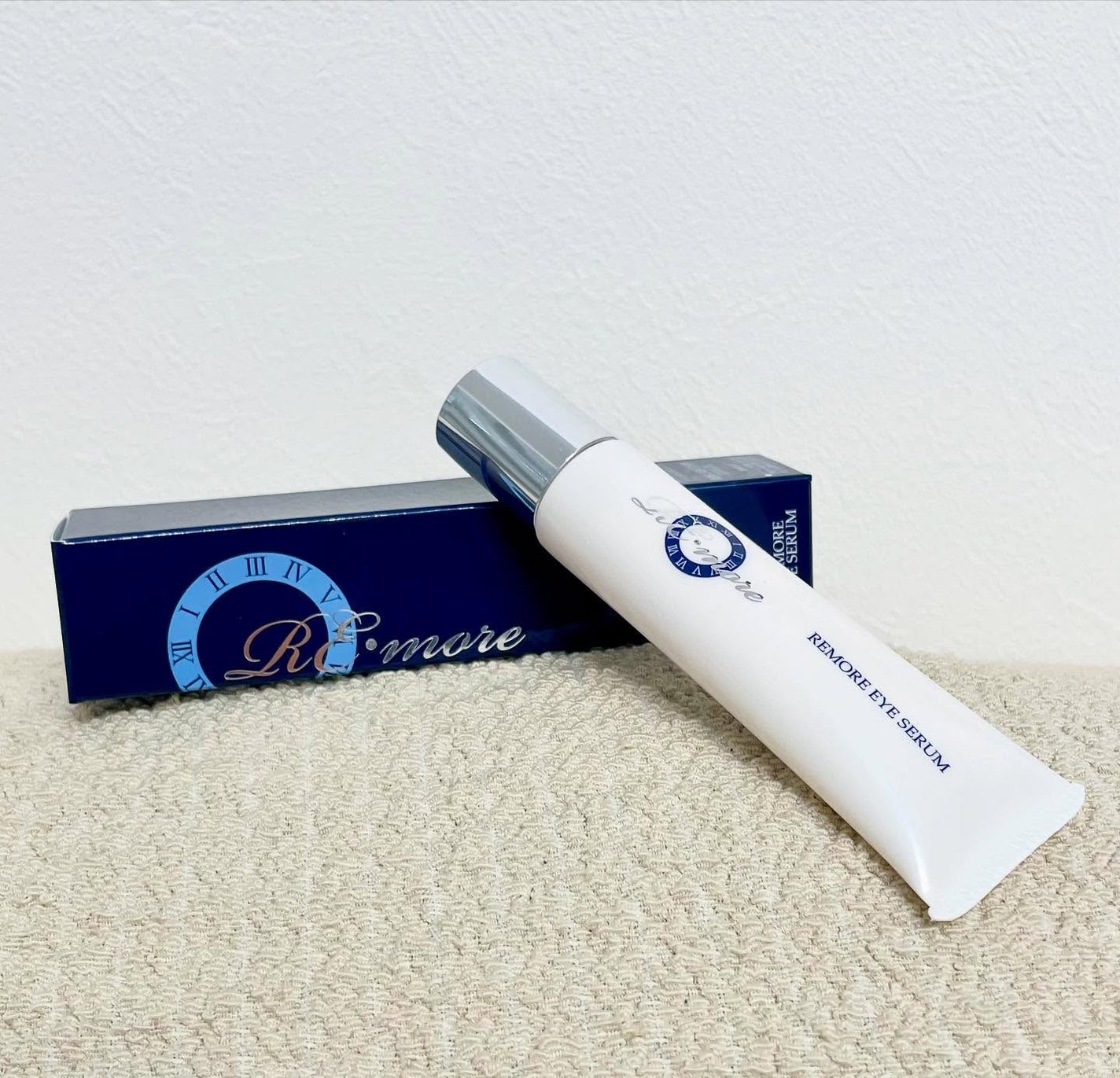 なーなん on LIPS 「..POURSOINRE・MOREアイセラム 見た目年齢は目元..」(1枚目)