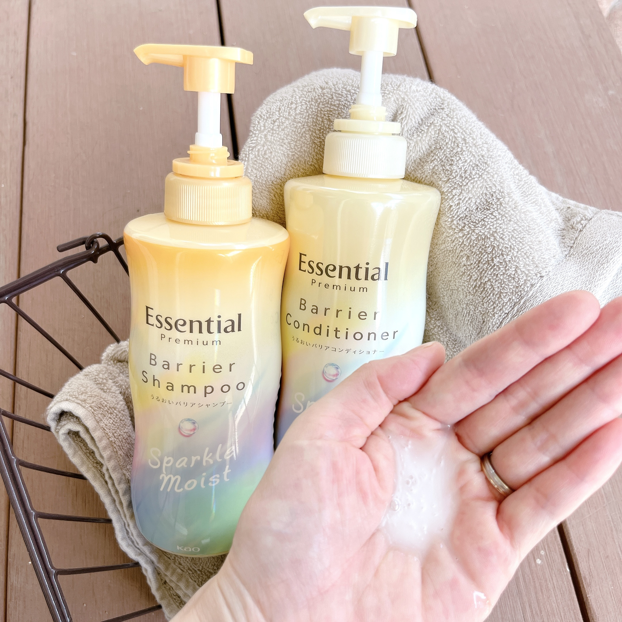エッセンシャルプレミアム バリアシャンプー・コンディショナー スパークルモイスト/エッセンシャル/市販シャンプーを使ったクチコミ（2枚目）